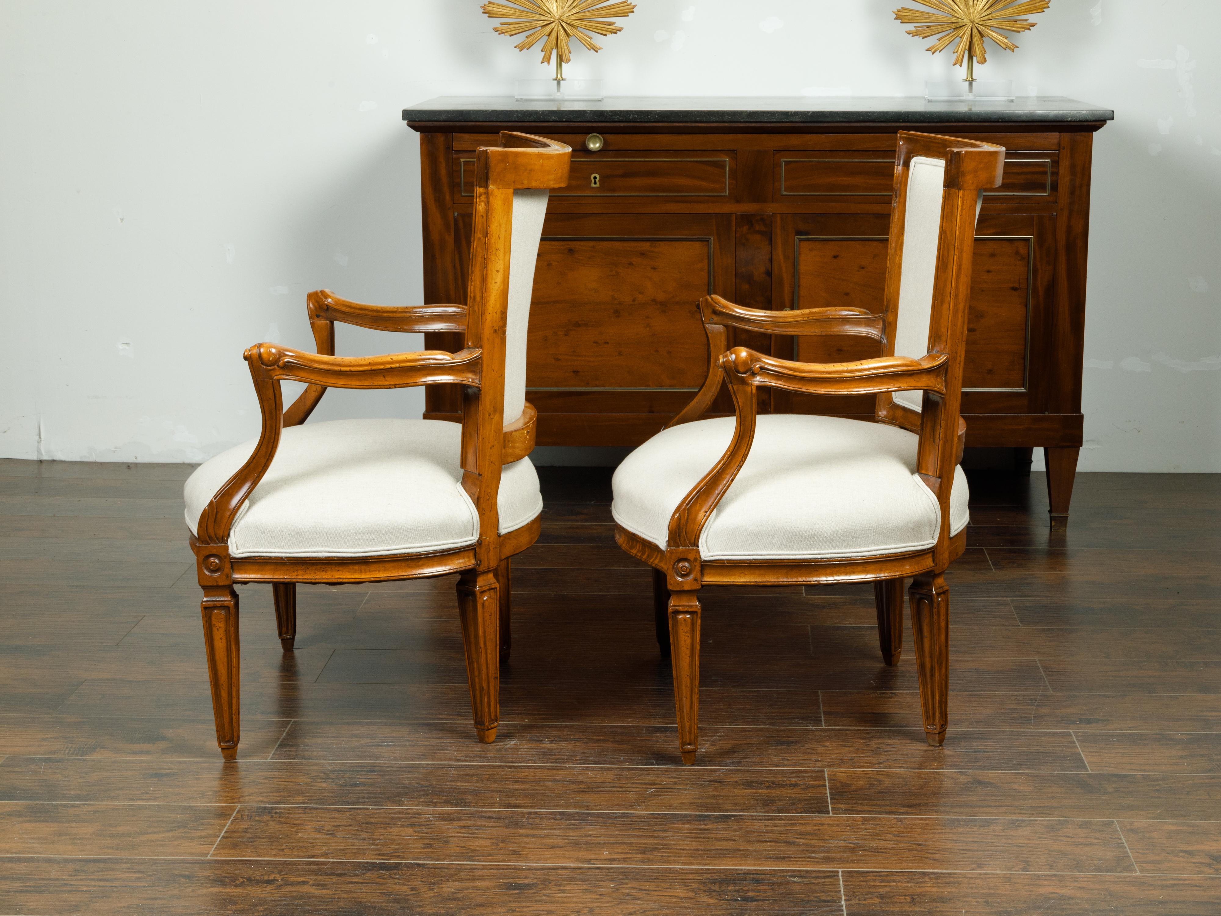 Pair of Italian 1860s Walnut Armchairs with Tapered Legs and New Upholstery For Sale 1