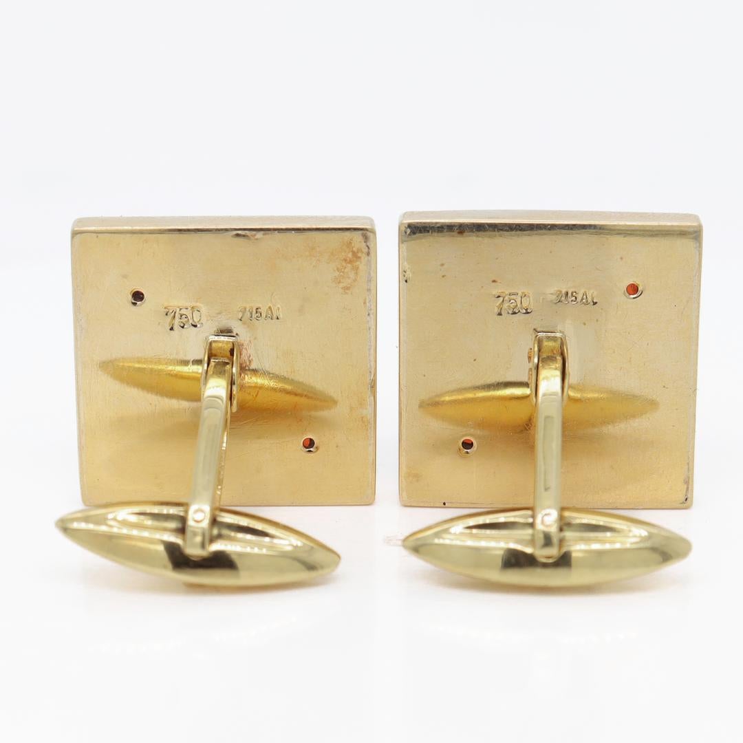 Pair of Italian 18k Gold & Carved Carnelian Cufflinks For Sale 6