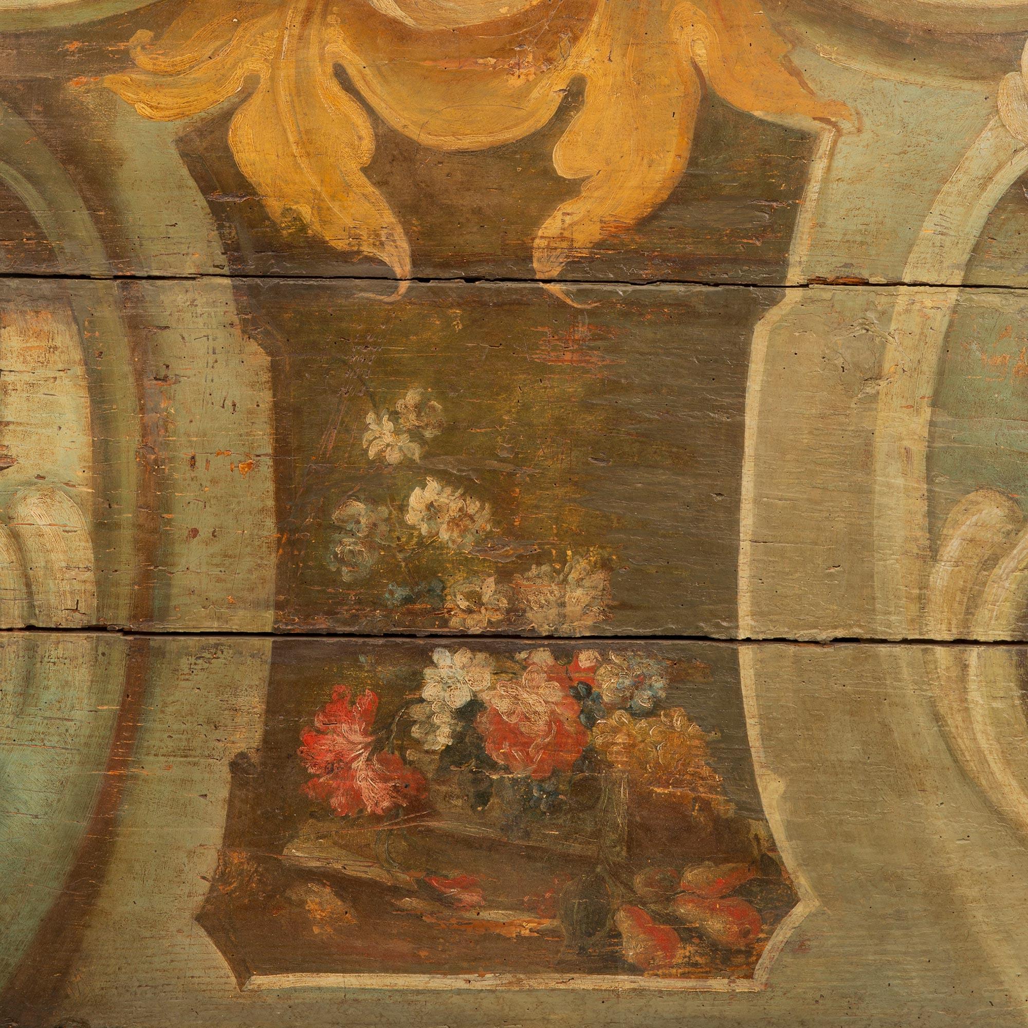 Ein Paar italienische polychrome barocke Cassapanca-Bänke aus dem 18. Jahrhundert im Angebot 2