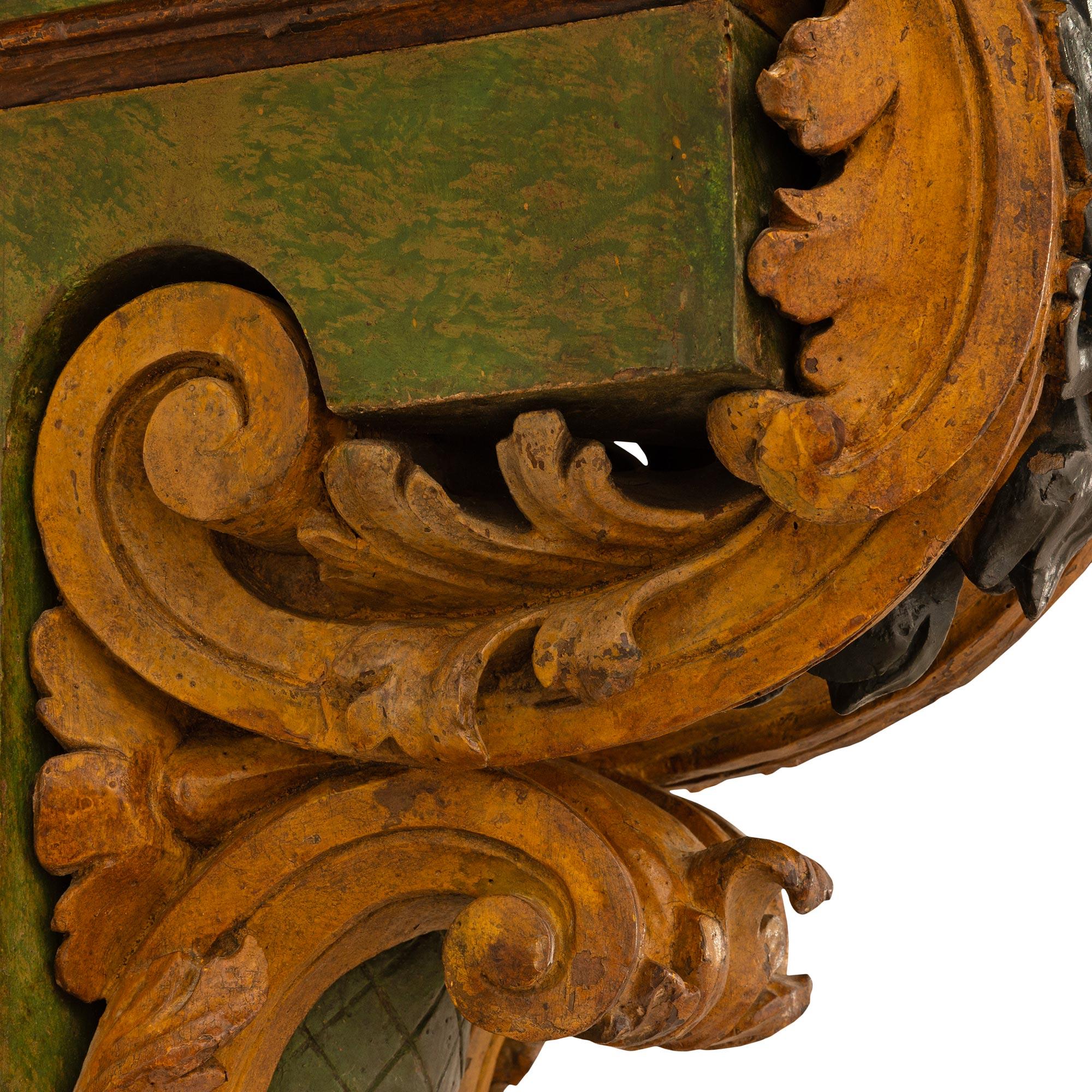 Pair Of Italian 18th Century Baroque St. Patinated Wood &Giltwood Wall Brackets For Sale 2