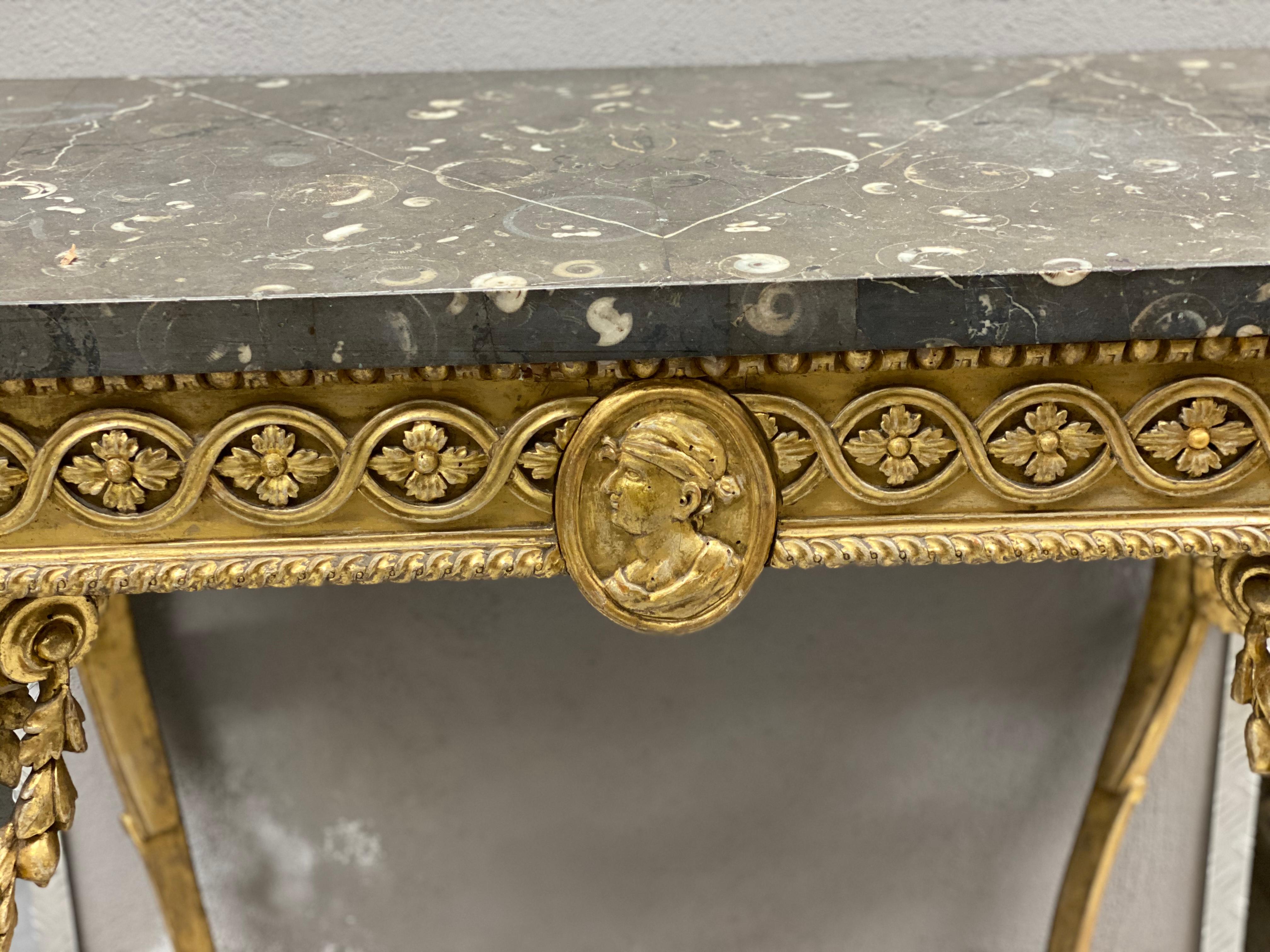 Pair of Italian 18th Century Carved Giltwood Console Tables, 1770 In Good Condition In Rome, IT