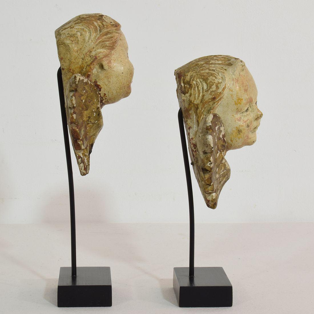 18th Century and Earlier Pair of Italian 18th Century Carved Wooden Baroque Angel Heads