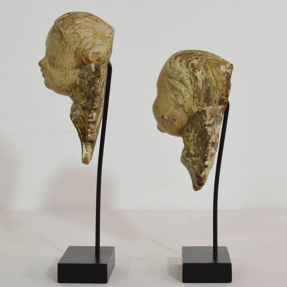 Pair of Italian 18th Century Carved Wooden Baroque Angel Heads 2