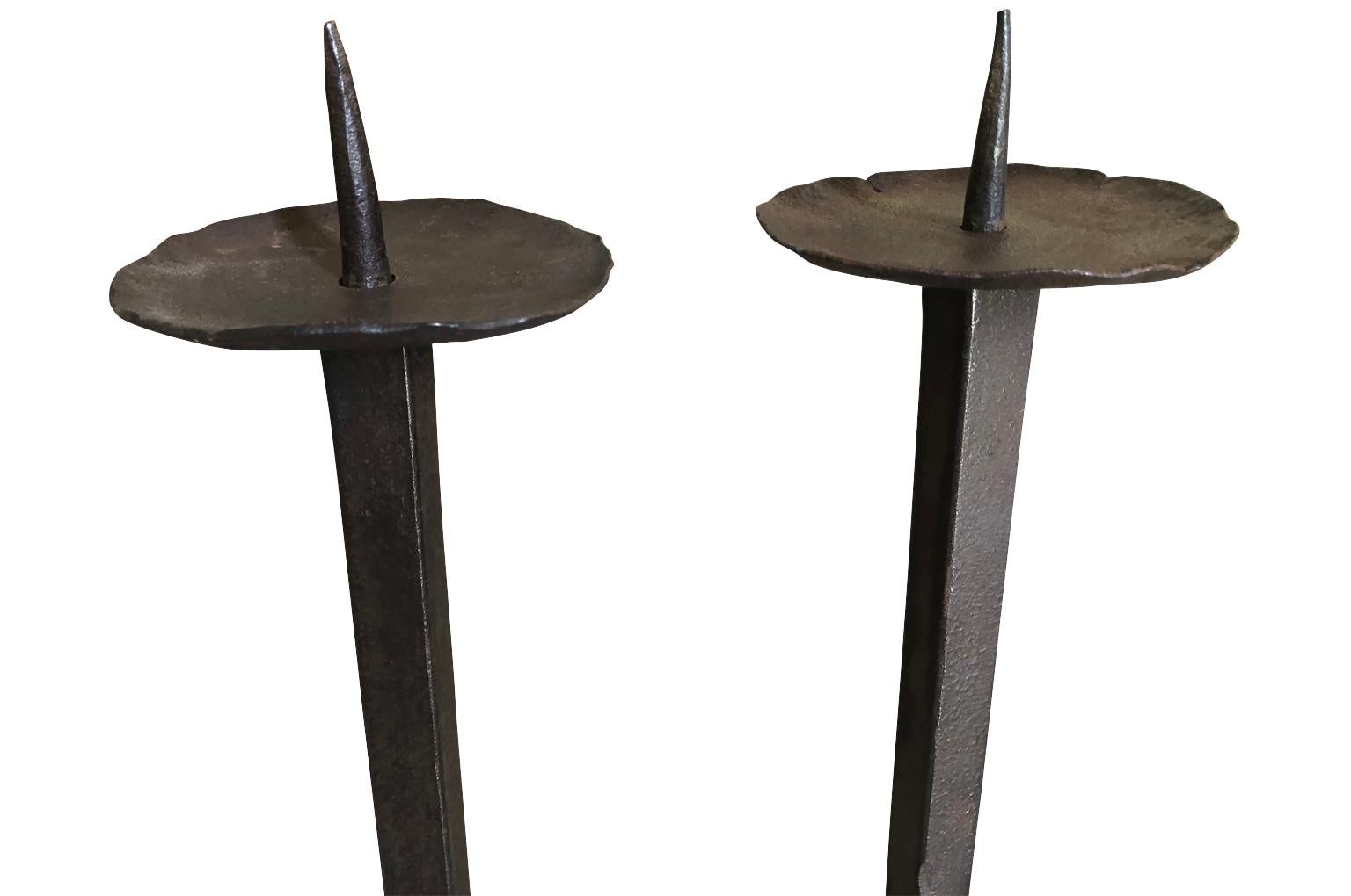 Pair of Italian 18th Century Iron Torcheres In Good Condition In Atlanta, GA