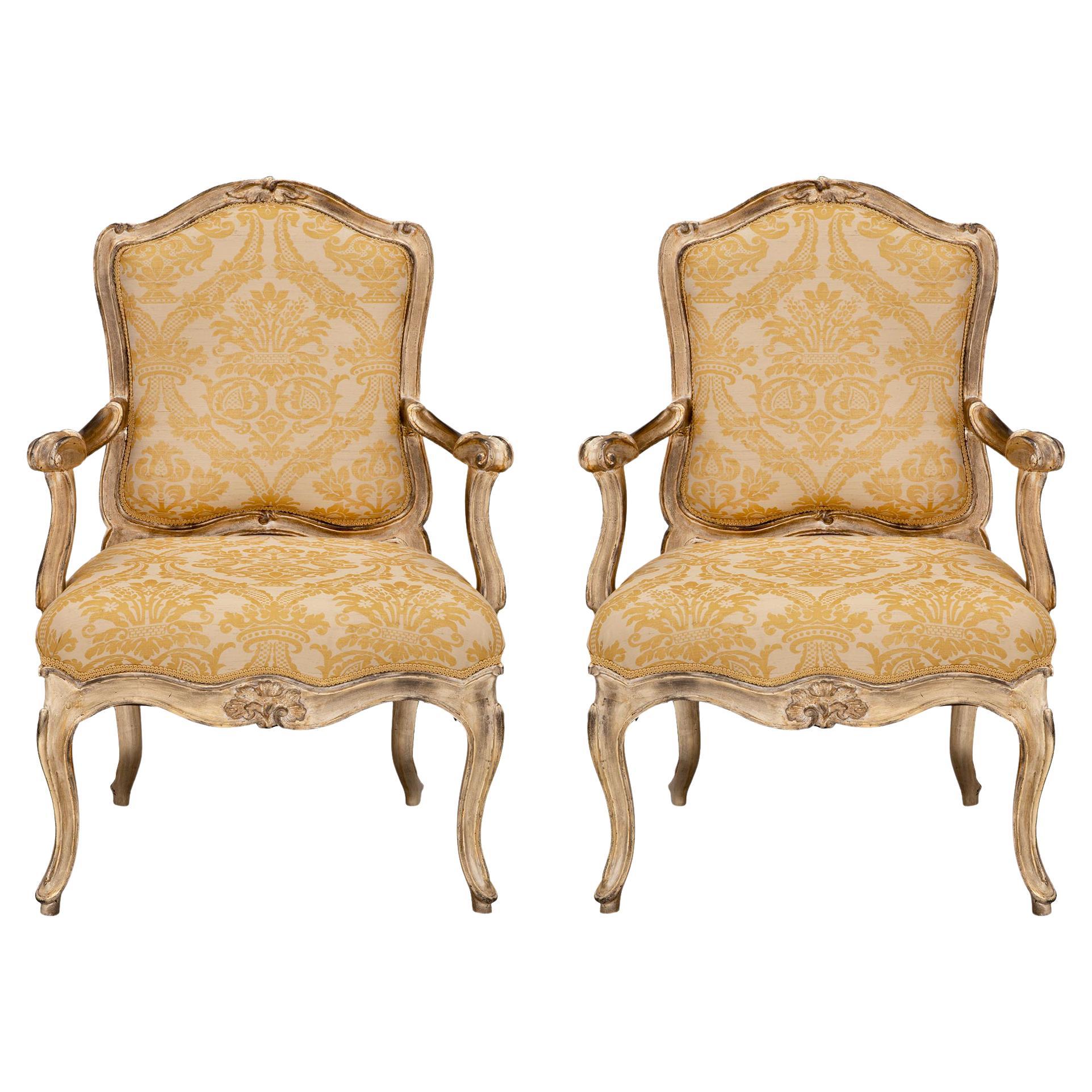 Pair of Italian 18th Century Louis XV Style Silvered Leaf Venetian Armchairs For Sale