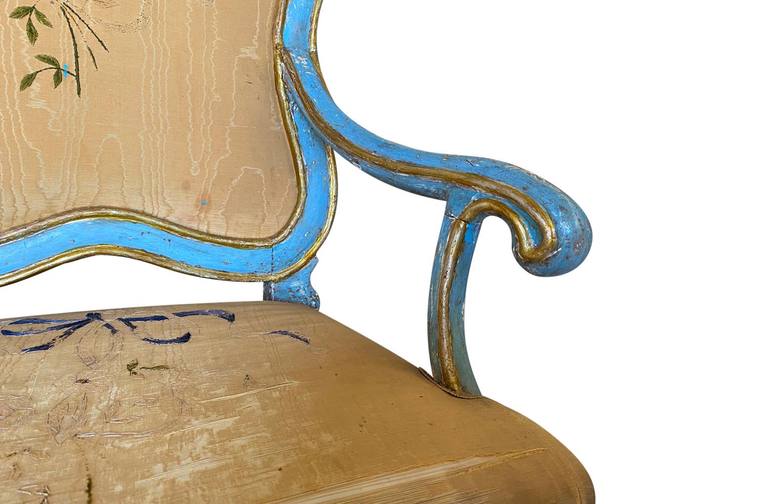 Paire de fauteuils de style Régence italienne du 18ème siècle, fauteuils en vente 6