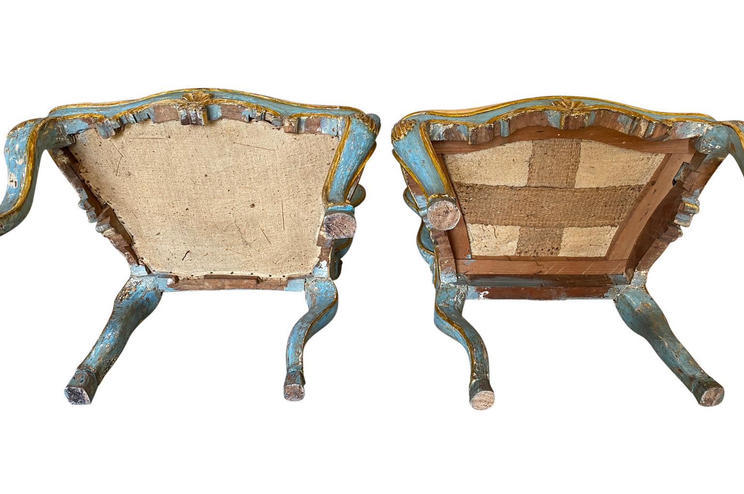 Paire de fauteuils de style Régence italienne du 18ème siècle, fauteuils en vente 9