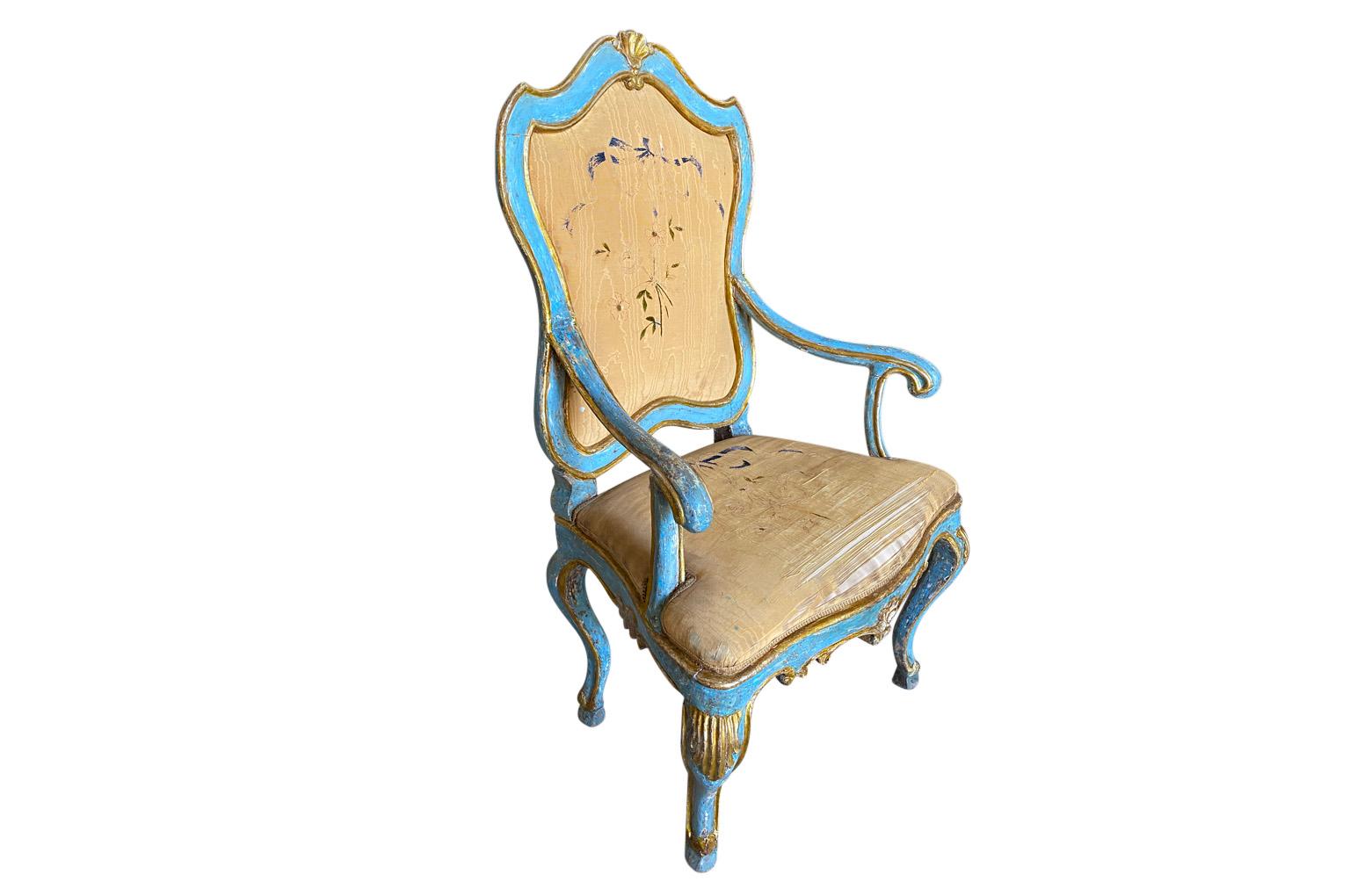 Paire de fauteuils de style Régence italienne du 18ème siècle, fauteuils en vente 1