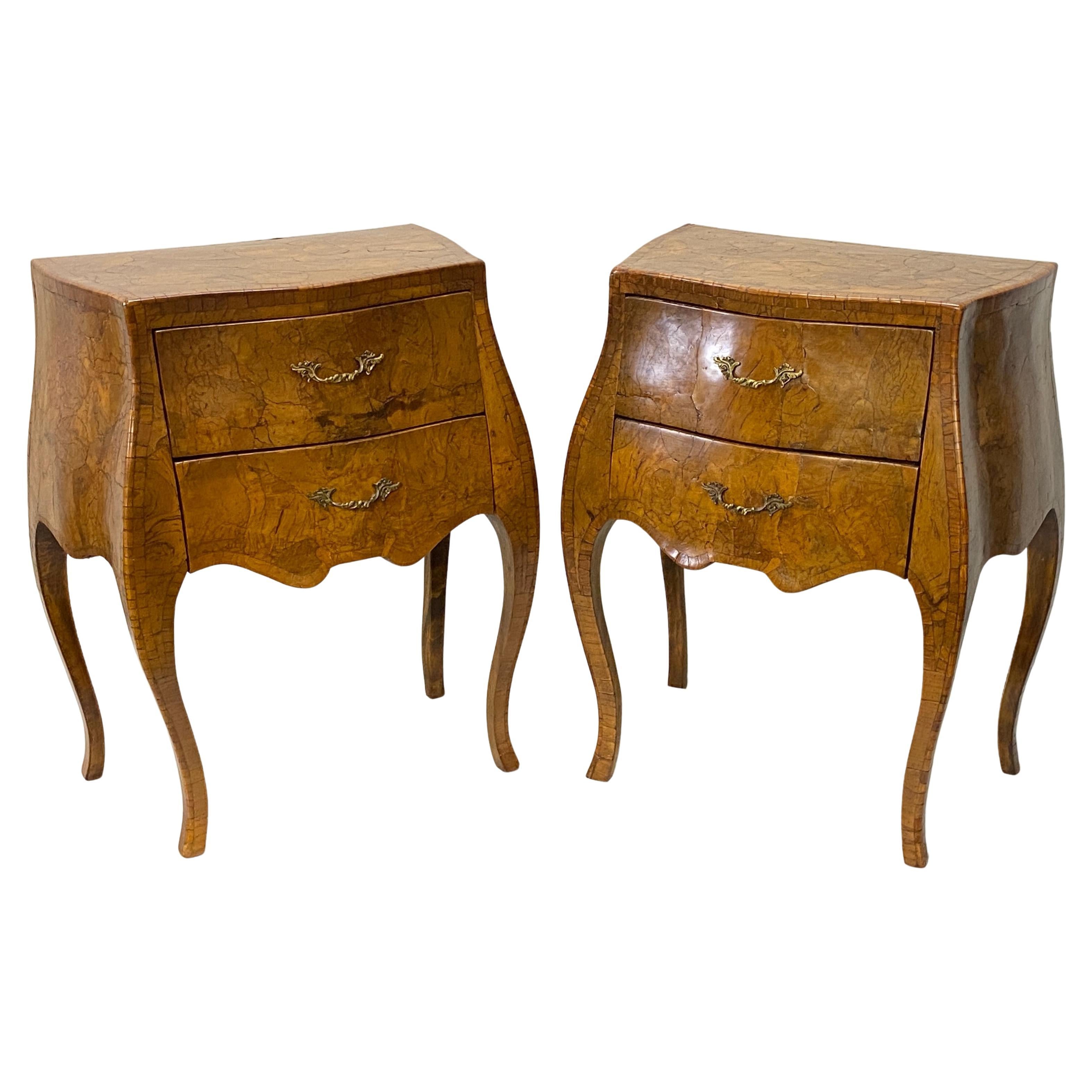 Pair of Italian 18th Century Walnut Bedside Chests Night Stand Tables  For Sale