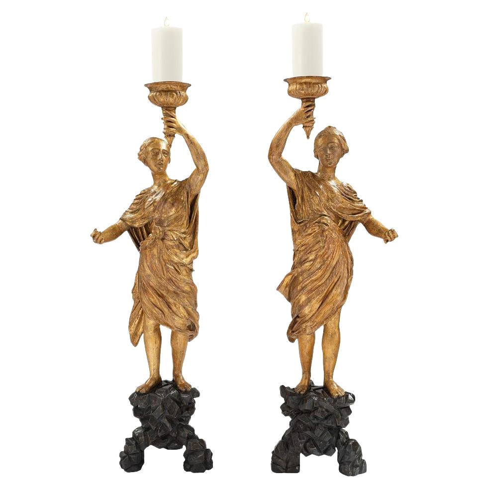 Pair of Italian 18th Century Venetian Giltwood and Polychrome Torchère For Sale