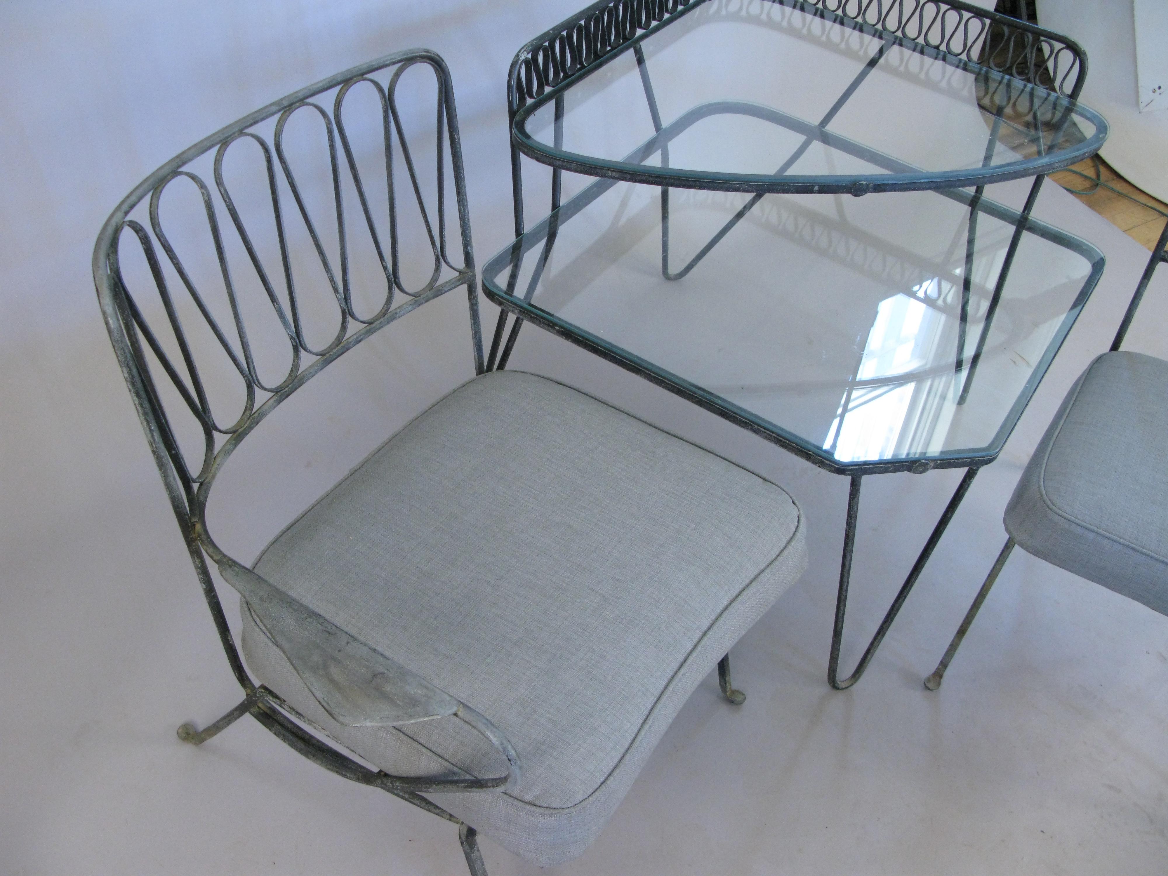 Pair of Italian 1950s Lounge Chairs and Table by Salterini 1
