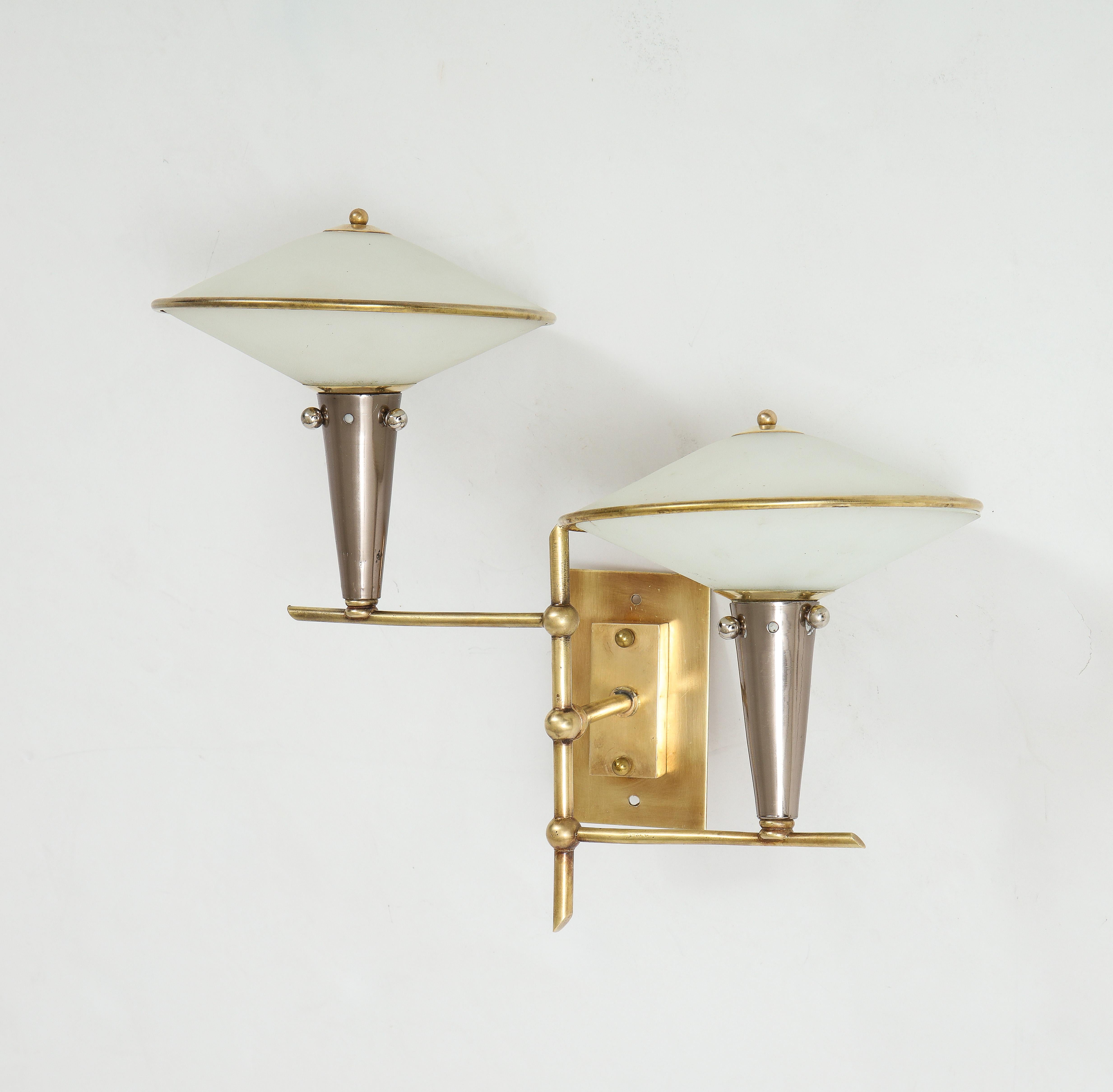 Mid-20th Century Pair of Italian 1950s Wall Sconces with Glass Shades For Sale