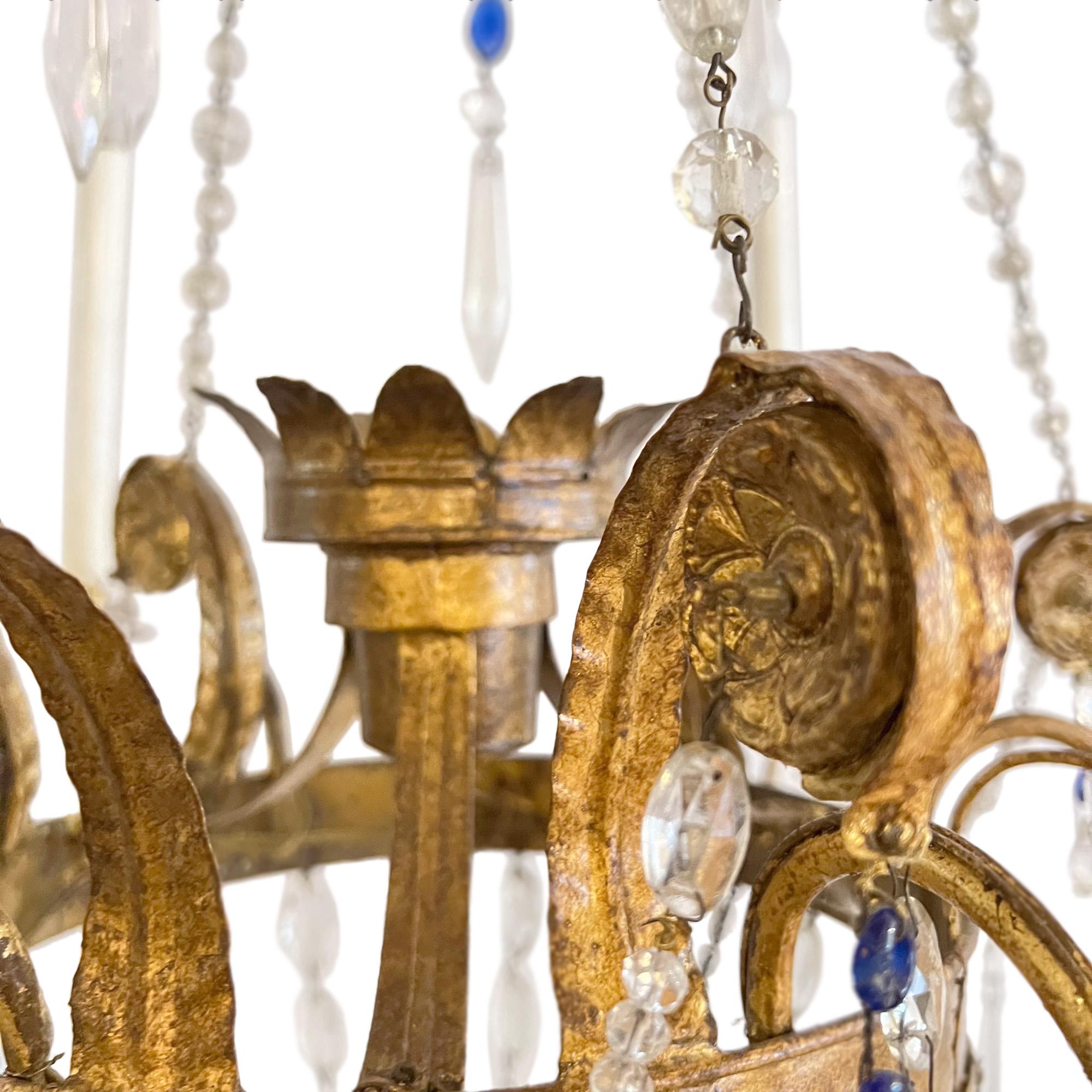 Pair of Italian 1960s Decorative Chandeliers In Good Condition For Sale In London, GB