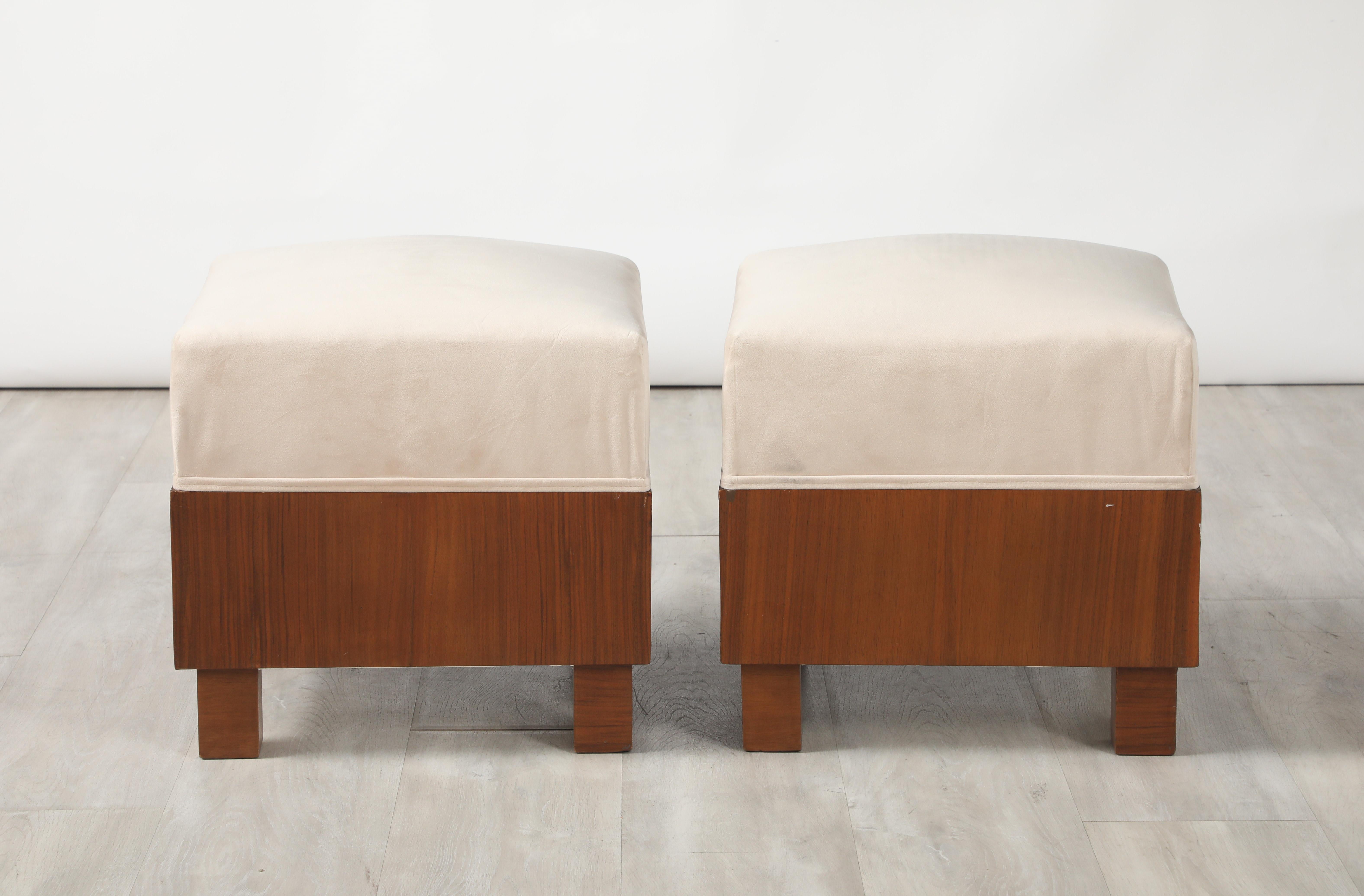 Pair of Italian 1960's Walnut Square Stools For Sale 2