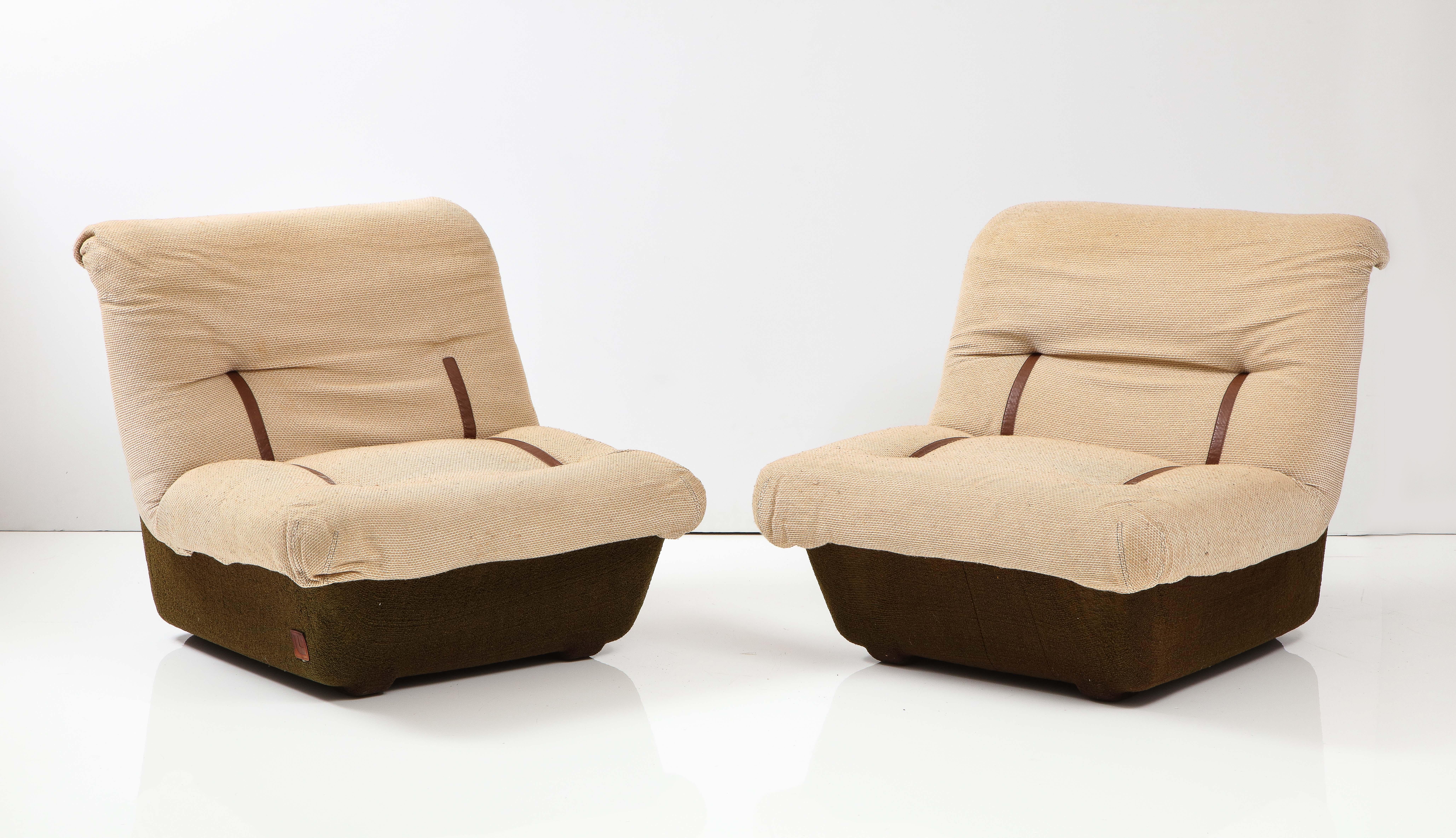 Pair of Italian 1970's Lounge Chairs by Lev & Lev For Sale 7