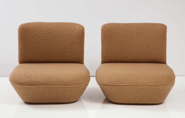 Pair of Italian 1970's Low Slung Camel Boucle Lounge Chairs For Sale 3
