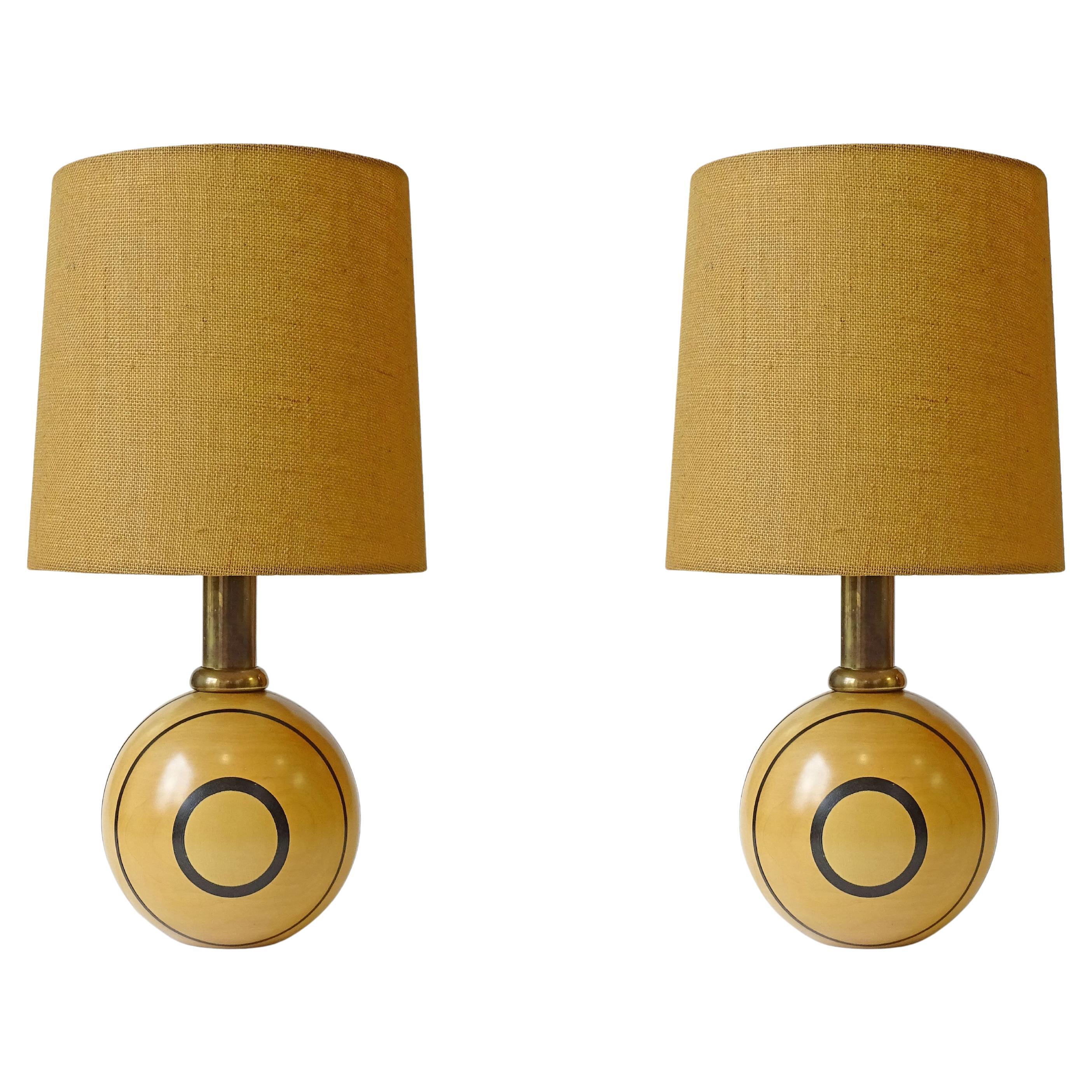 Paire de lampes de chevet en bois et laiton italiennes des années 1970