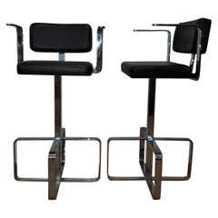 Pair of Italian 1980s Modern Contemporary Swivel Chrome Leather Bar Stools