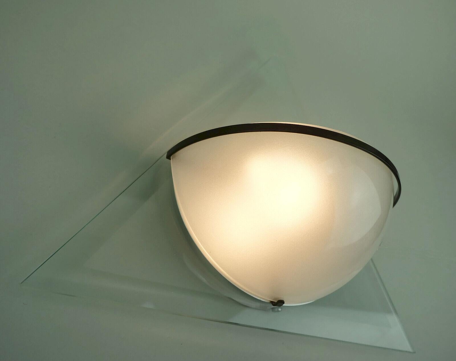 par de SCONCES italianos de cristal de los años 80 lamperti design alberto podestà model illo Vidrio en venta