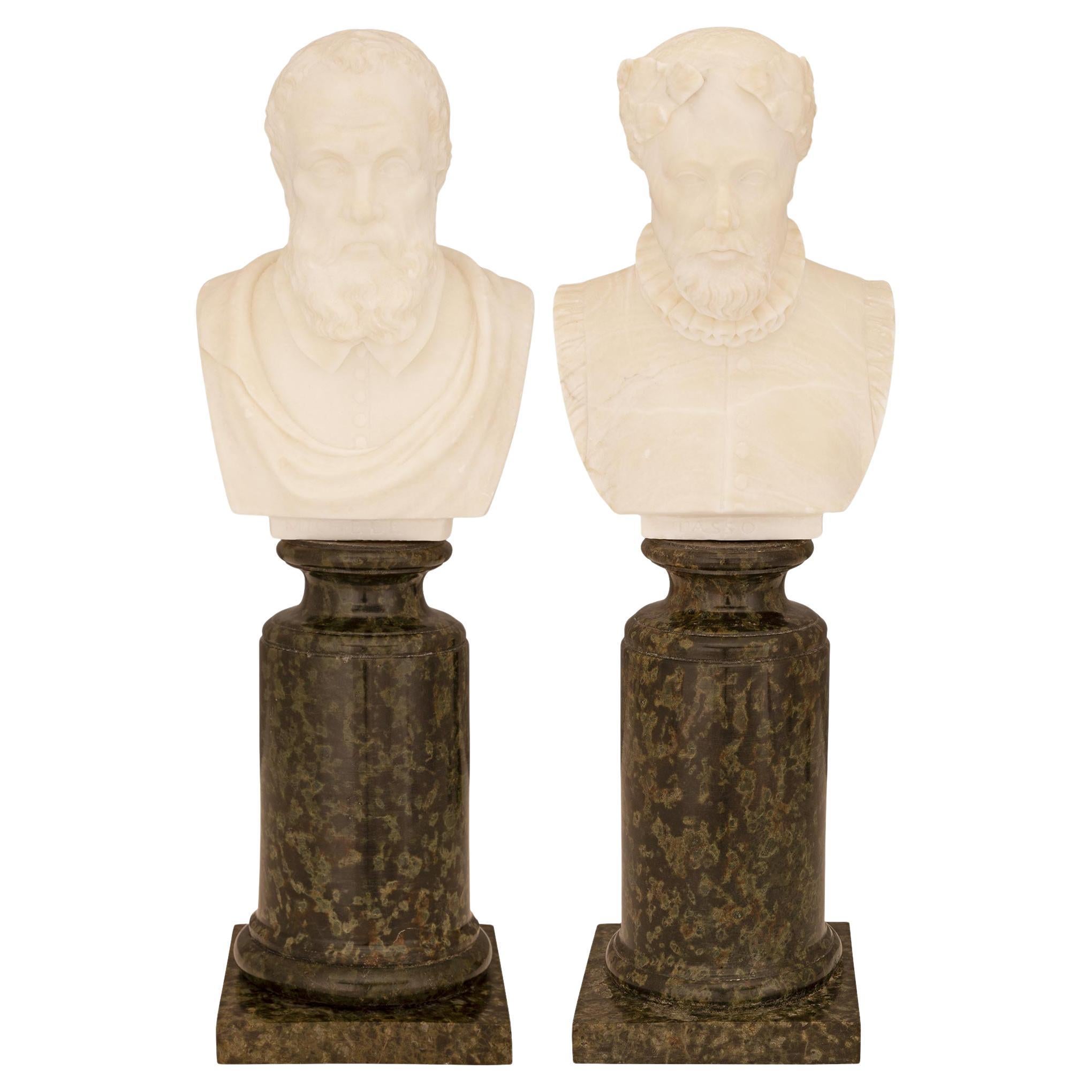 Paar italienische Büsten aus Alabaster und Verde Ranocchia-Marmor aus dem 19. Jahrhundert