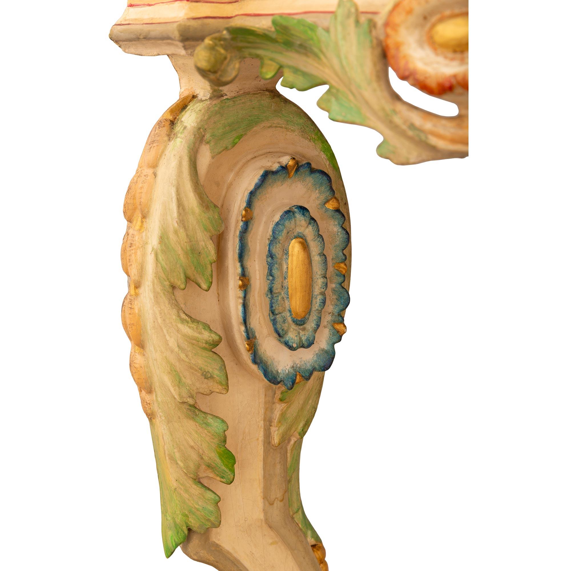 coppia di mensole da parete in legno smaltato barocco italiano del XIX secolo in vendita 2