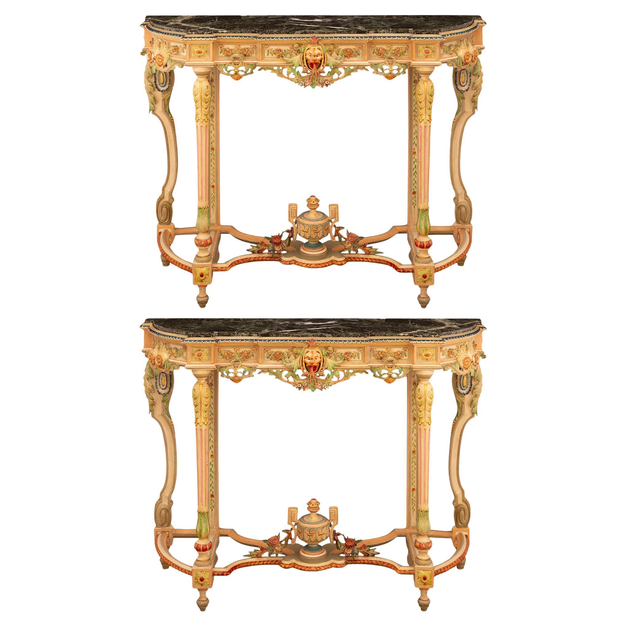 coppia di mensole da parete in legno smaltato barocco italiano del XIX secolo in vendita