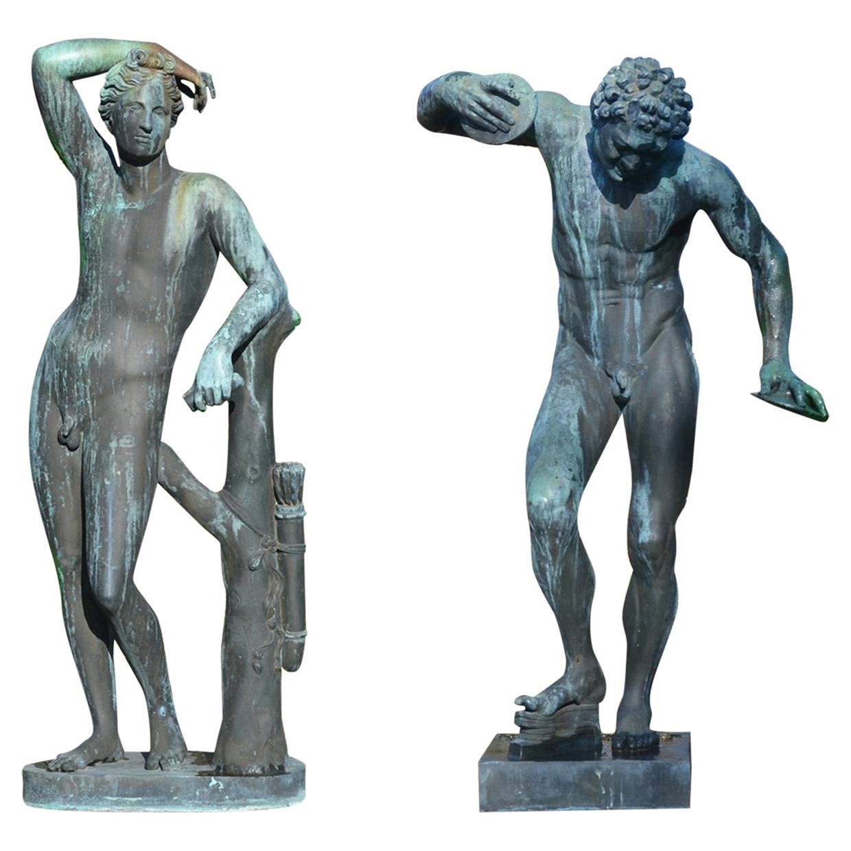 Pair of Italian 19th Century Bronze Statues For Sale