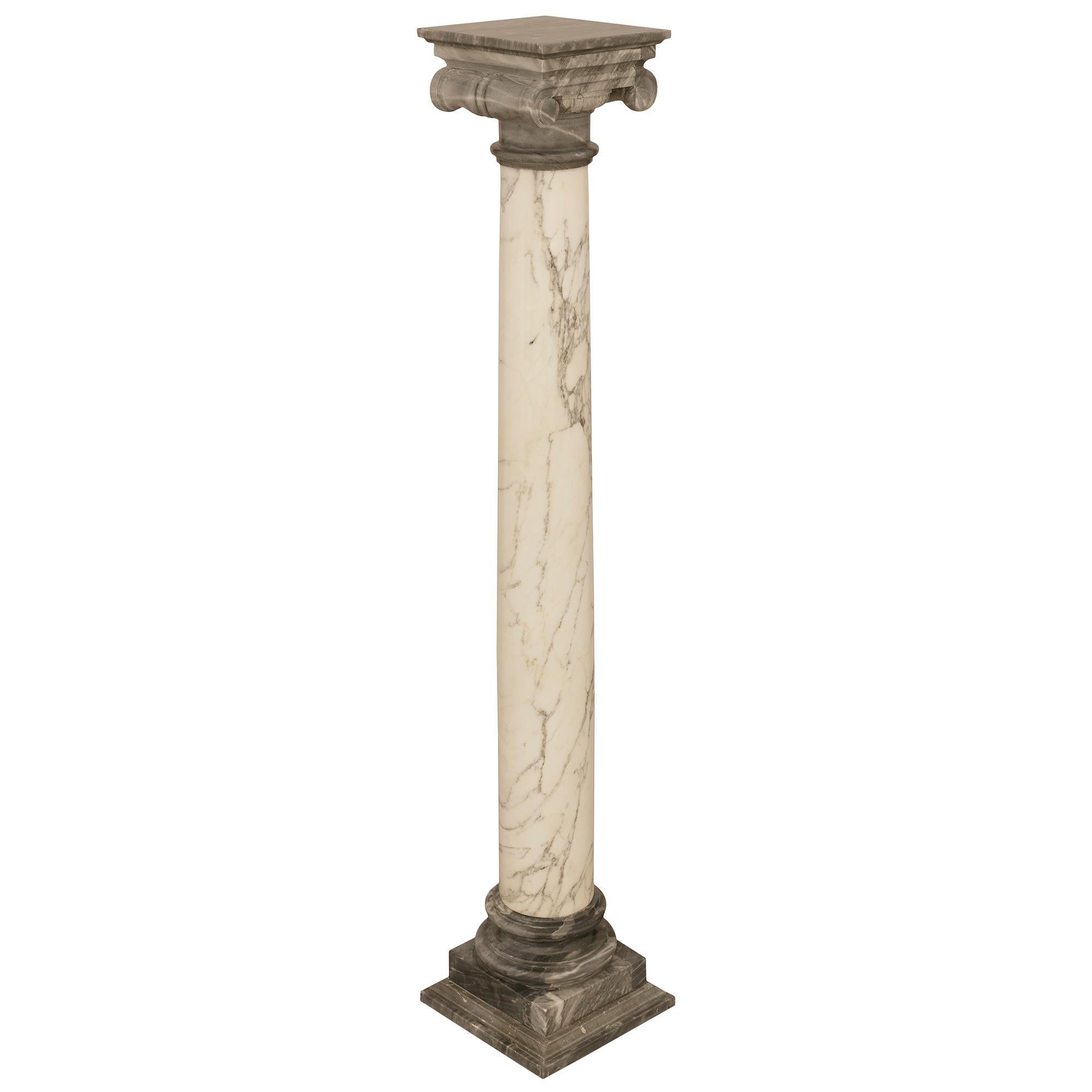 pair of Italian 19th century Calacatta and Gris St Anne marble pedestals/columns In Good Condition For Sale In West Palm Beach, FL