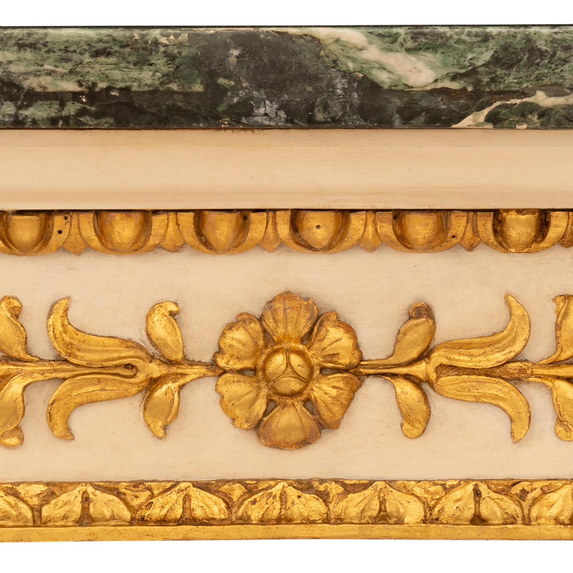 Paar italienische Empire-Konsolen des 19. Jahrhunderts aus Marmor, Holz und Giltwood im Angebot 5