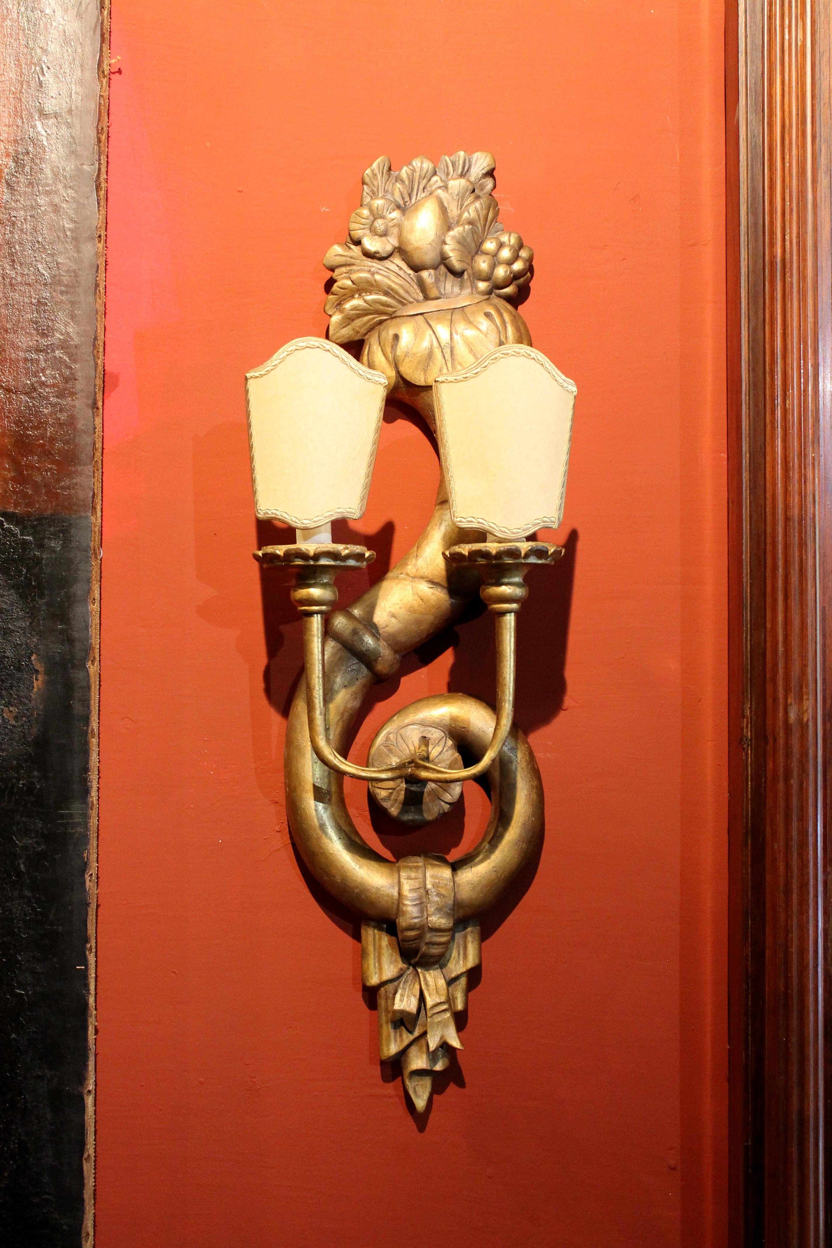 Italian 19th Century Neoclassic Hand Carved Giltwood Two Lights Wall Sconces 3