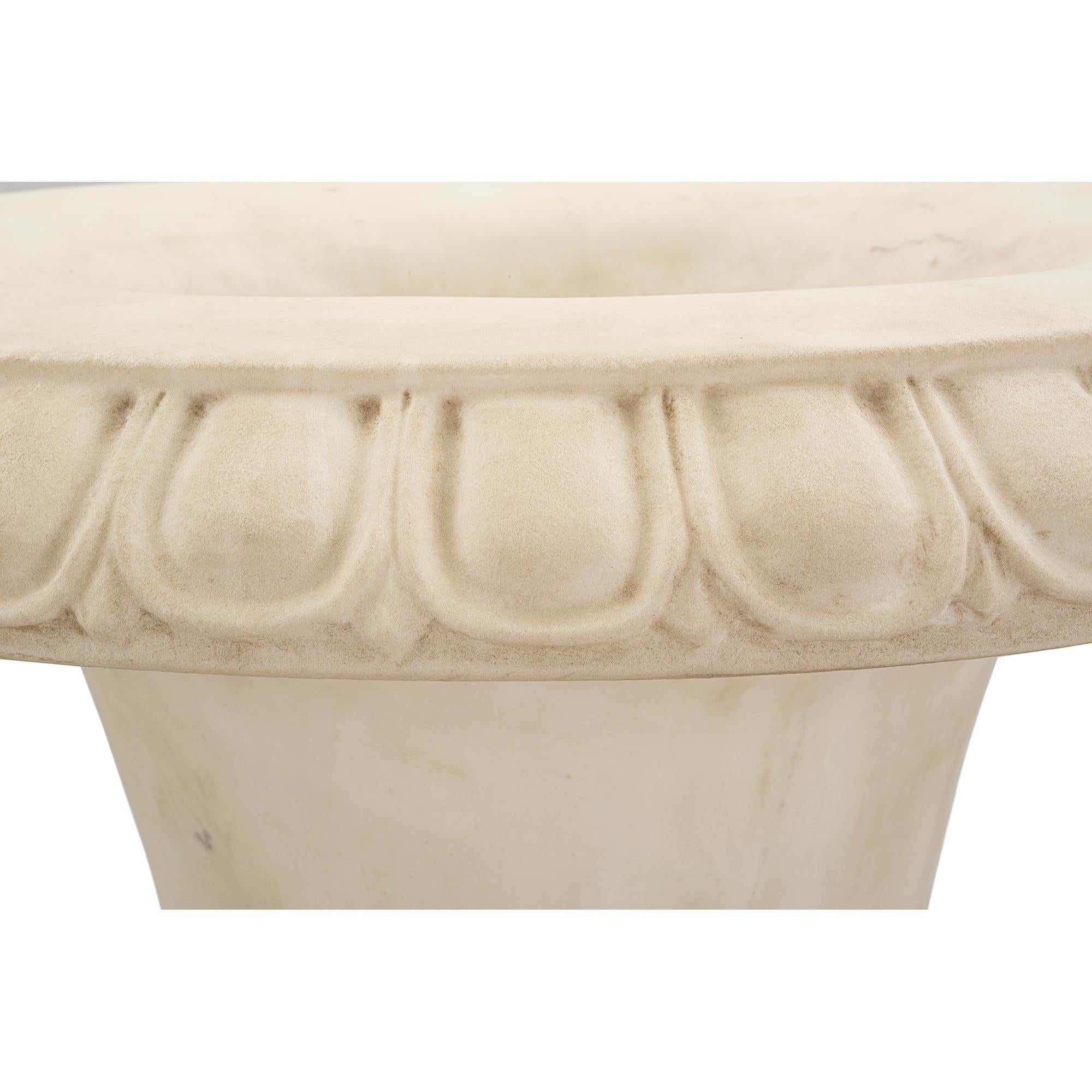 Pair of Italian 19th Century Large Scale White Carrara Marble Urns For Sale 1