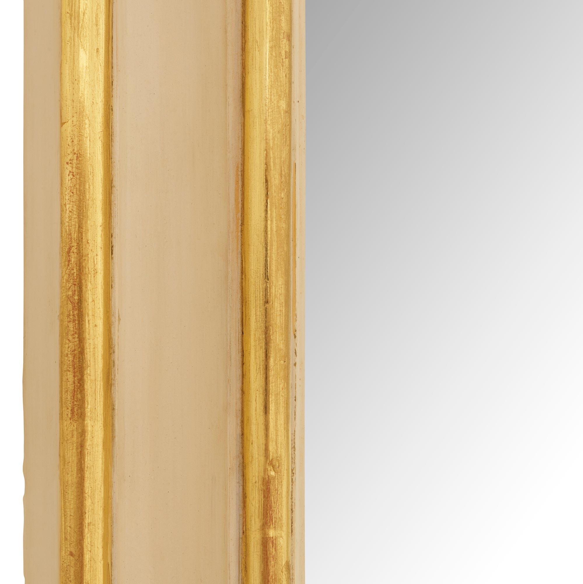 Paar italienische Louis XV st. Giltwood und patinierte Wood Wood Spiegel des 19. (19. Jahrhundert) im Angebot