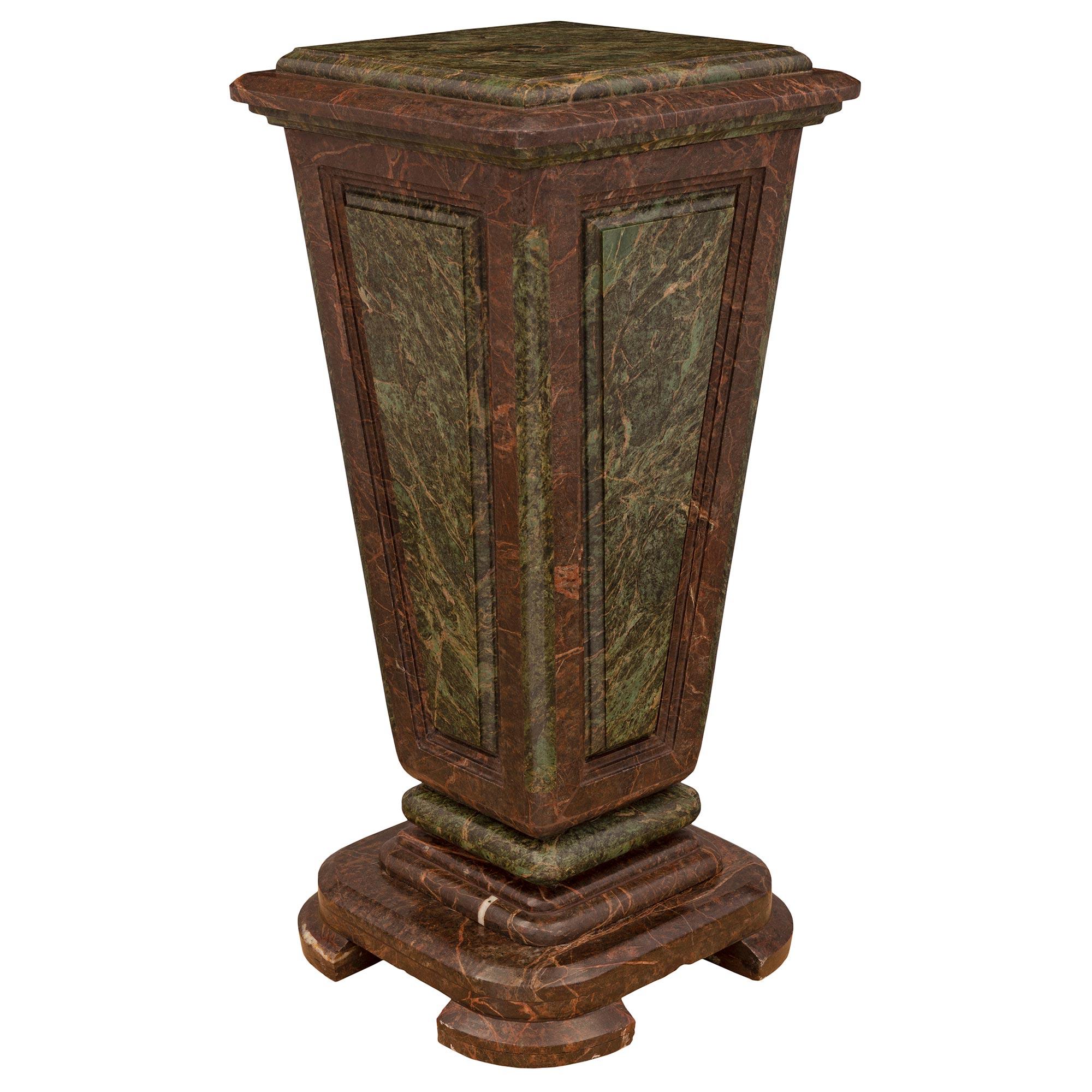 Pair of Italian 19th Century Louis XVI St. Marble Pedestal Columns In Good Condition For Sale In West Palm Beach, FL