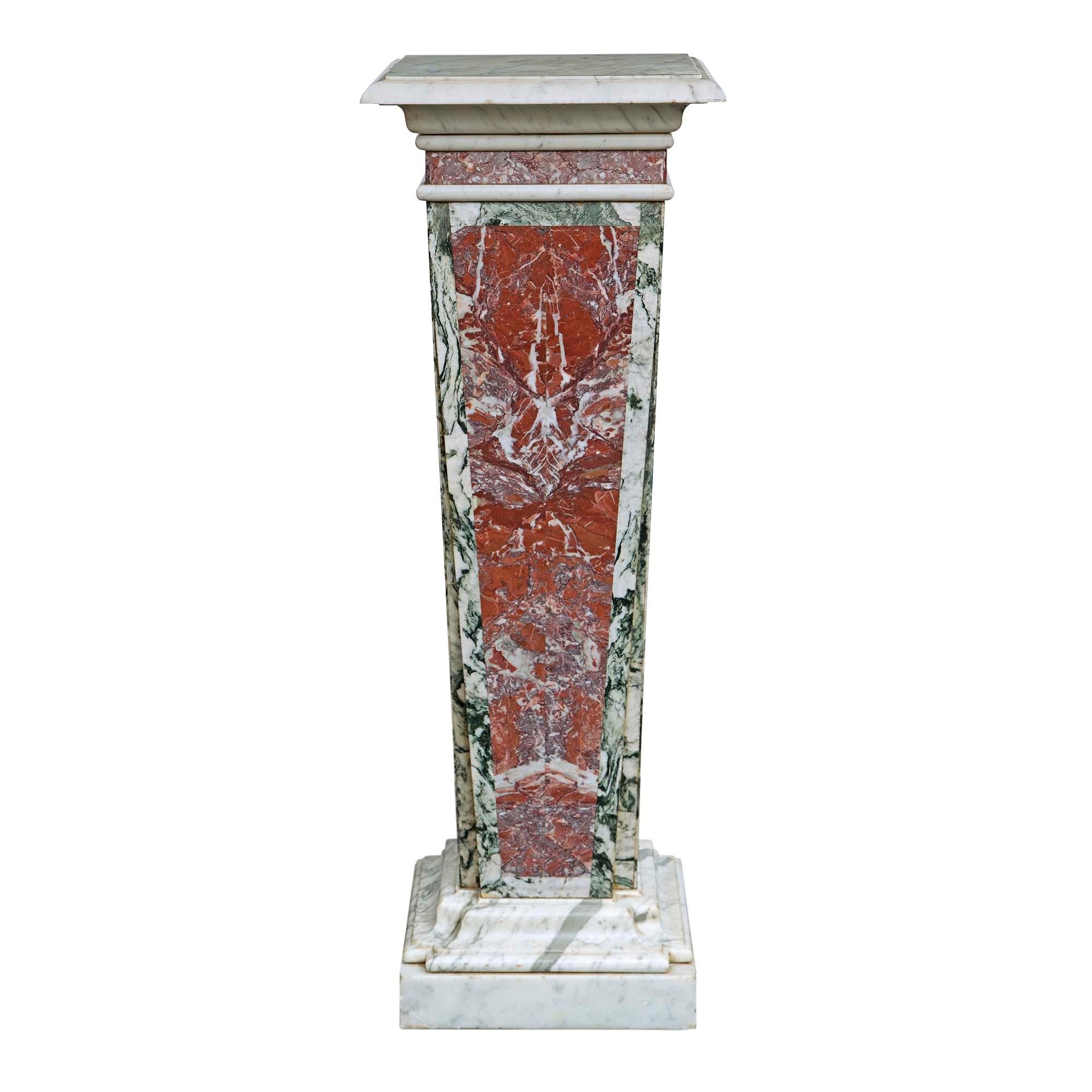 Pair of Italian 19th Century Neo-Classical St. Marble Pedestals For Sale 1