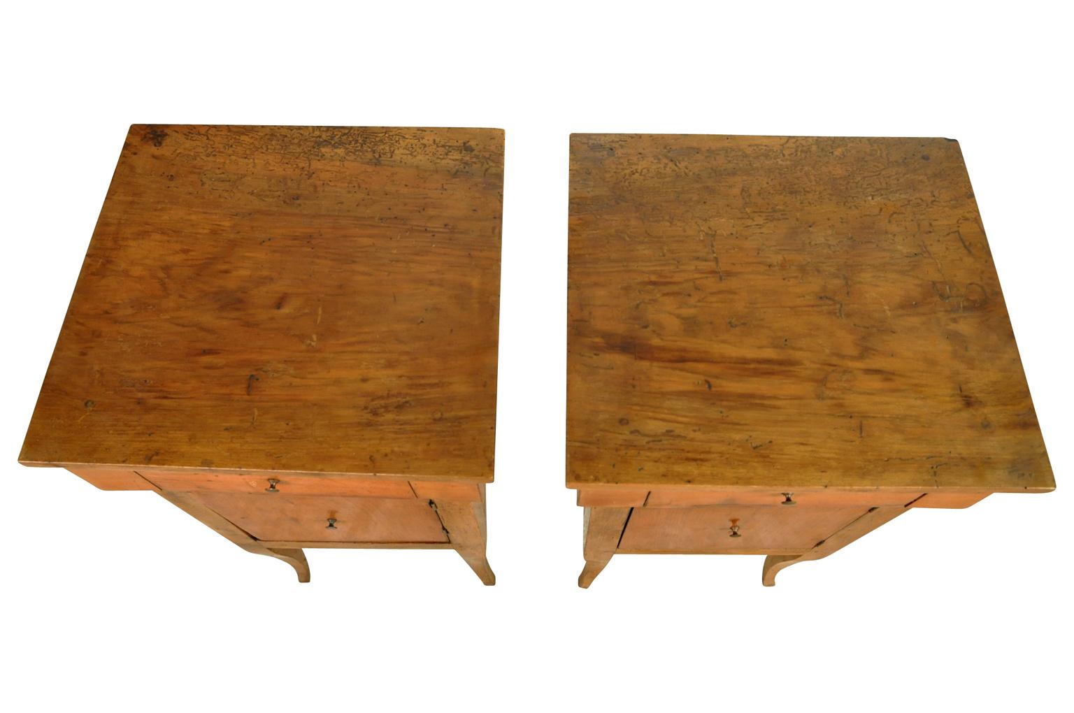 Pair of Italian 19th Century Nightstands or Side Cabinets 5