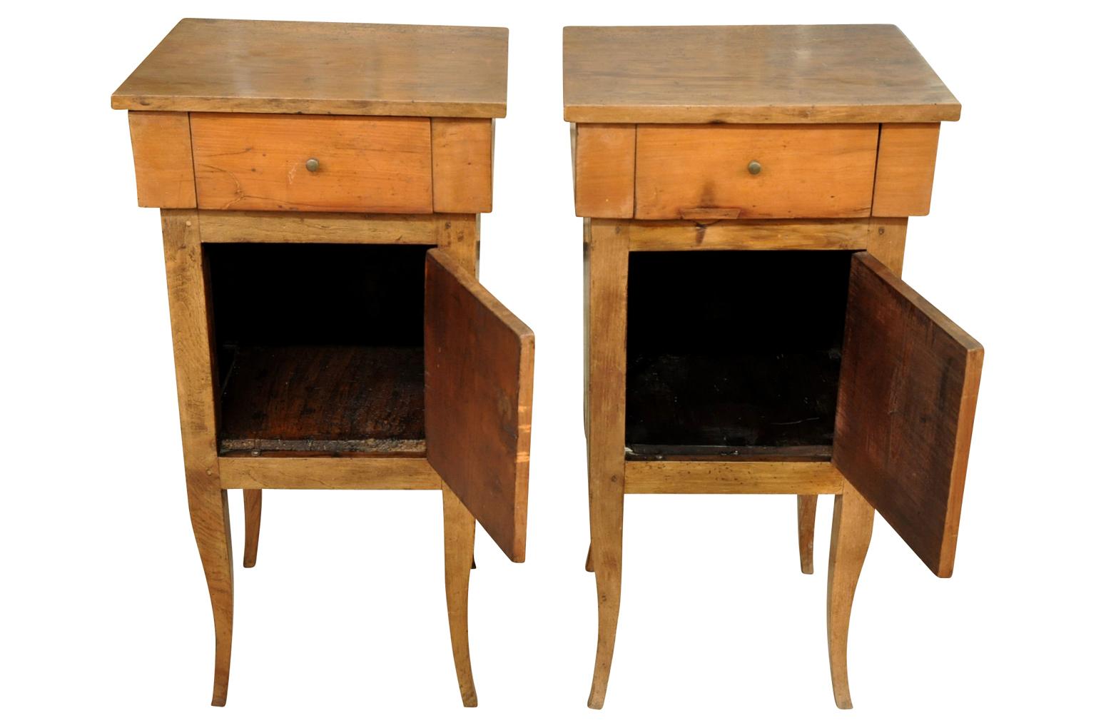 Fruitwood Pair of Italian 19th Century Nightstands or Side Cabinets