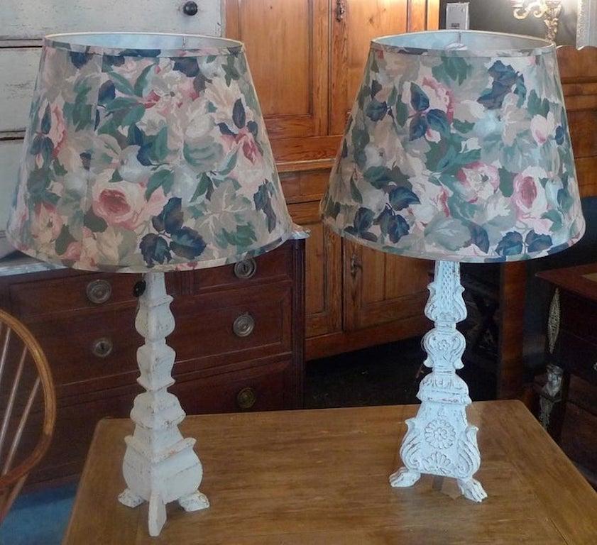 Pair of Italian 19th Century Painted Wood and Tin Church Candlestick Lamps For Sale 8
