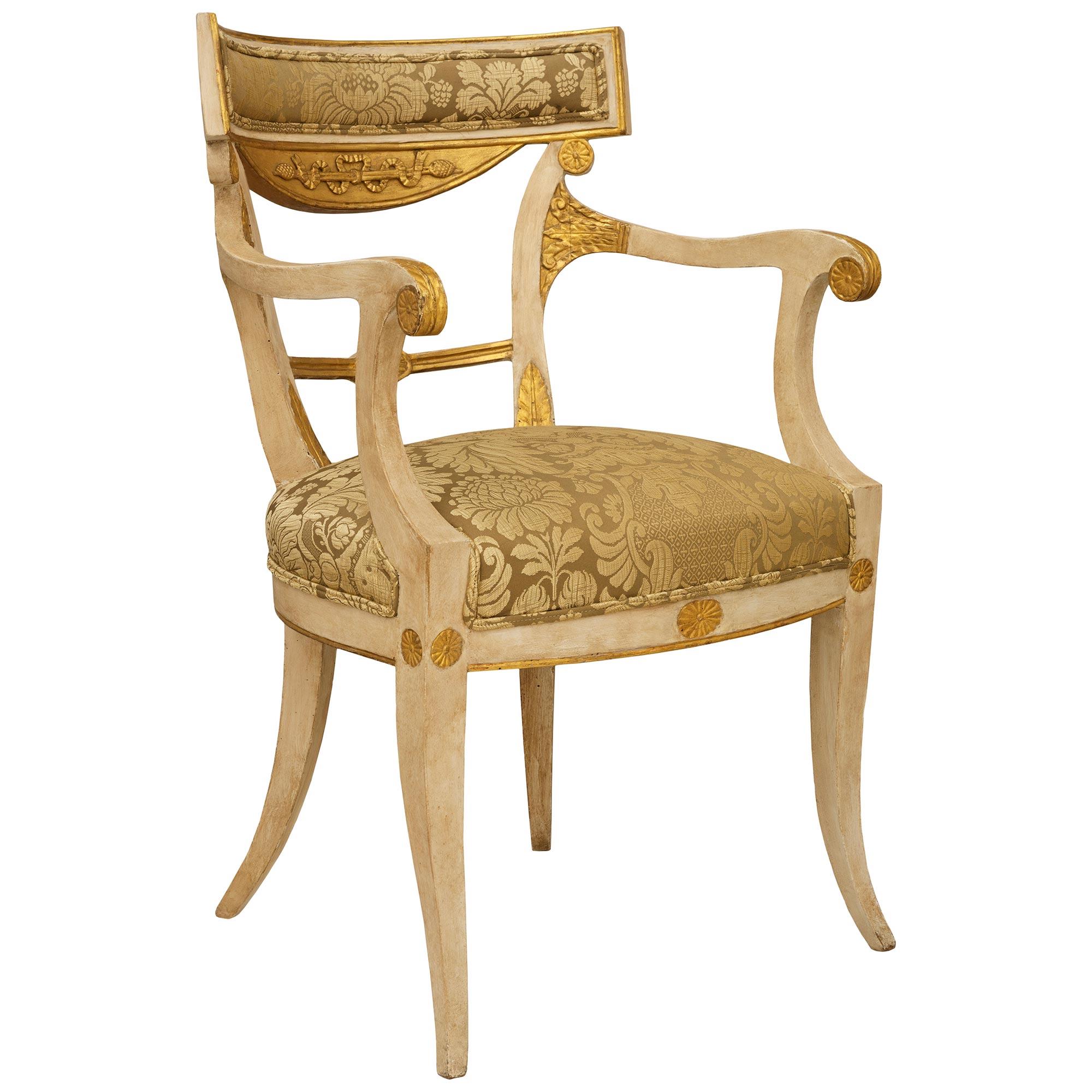 Néoclassique paire de fauteuils italiens du 19e siècle en bois patiné et Wood Wood en vente