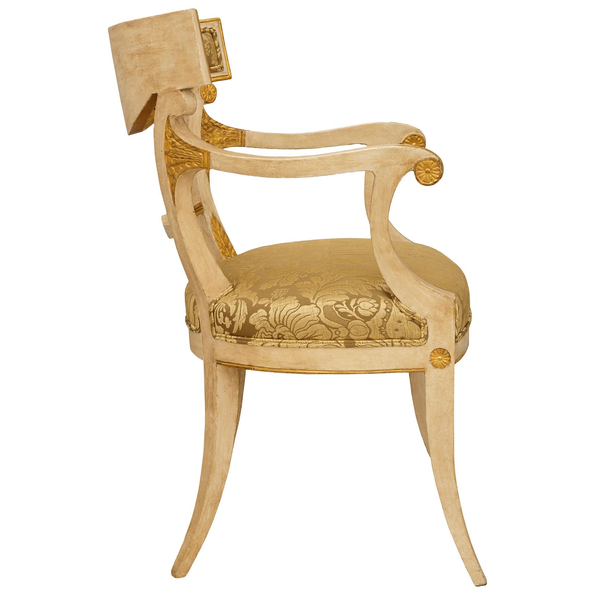 paire de fauteuils italiens du 19e siècle en bois patiné et Wood Wood Bon état - En vente à West Palm Beach, FL