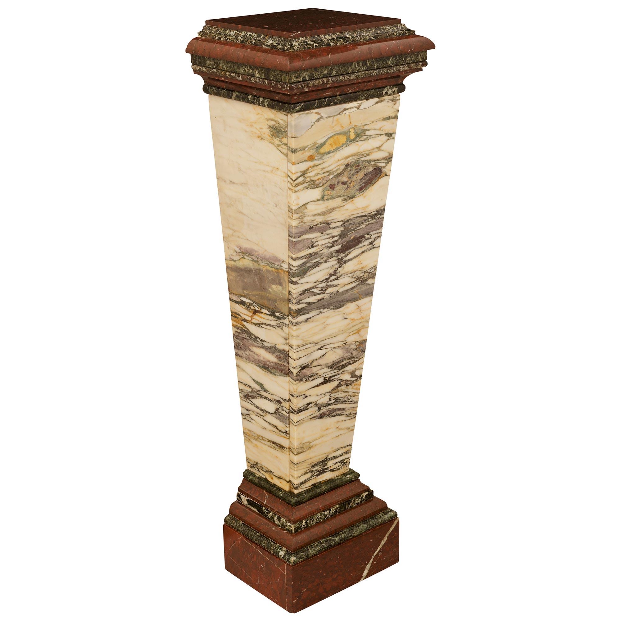 Pair of Italian 19th century pedestal in various marbles In Good Condition For Sale In West Palm Beach, FL