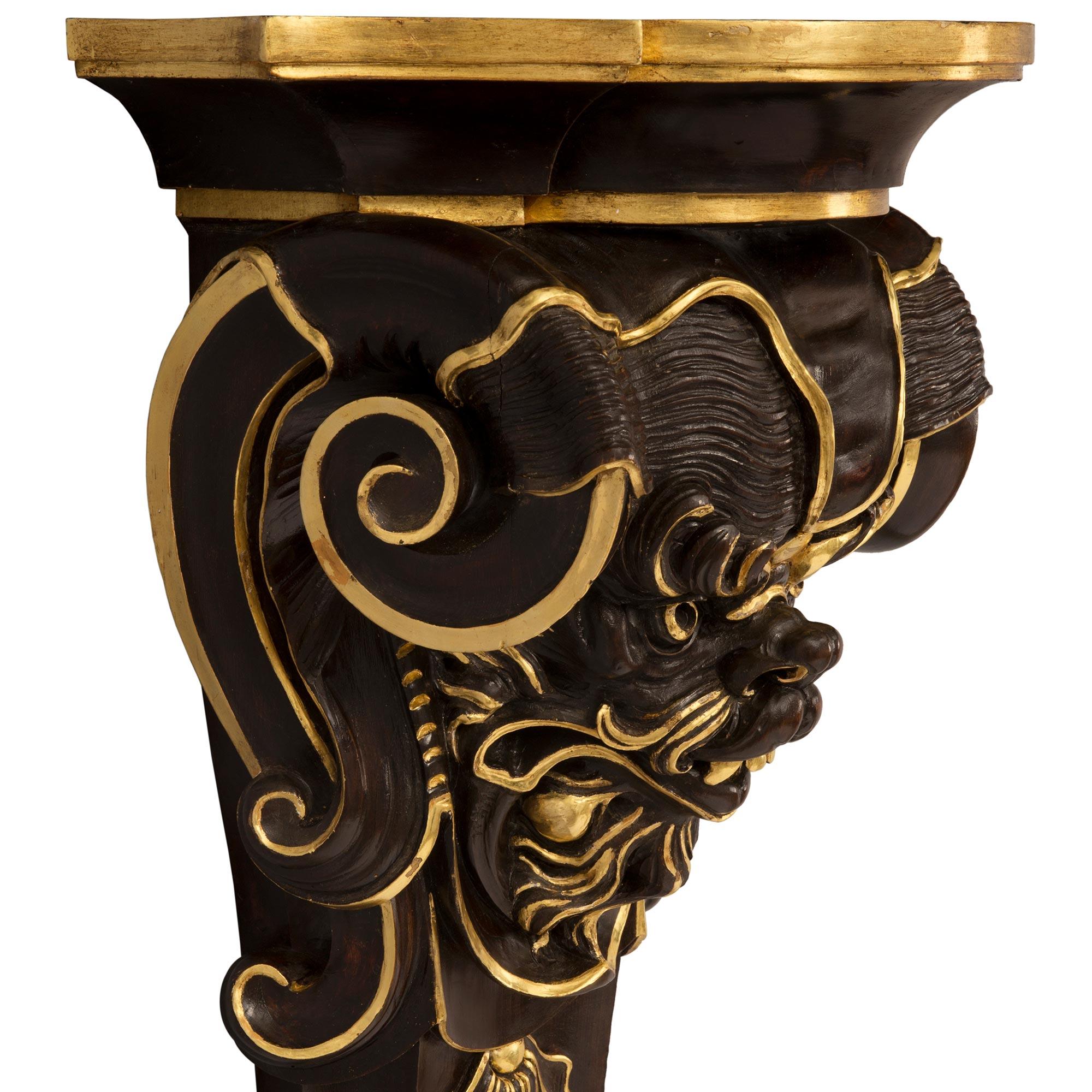Giltwood Pair of Italian 19th Century Venetian Wall Mounted Consoles/Pedestal Columns For Sale