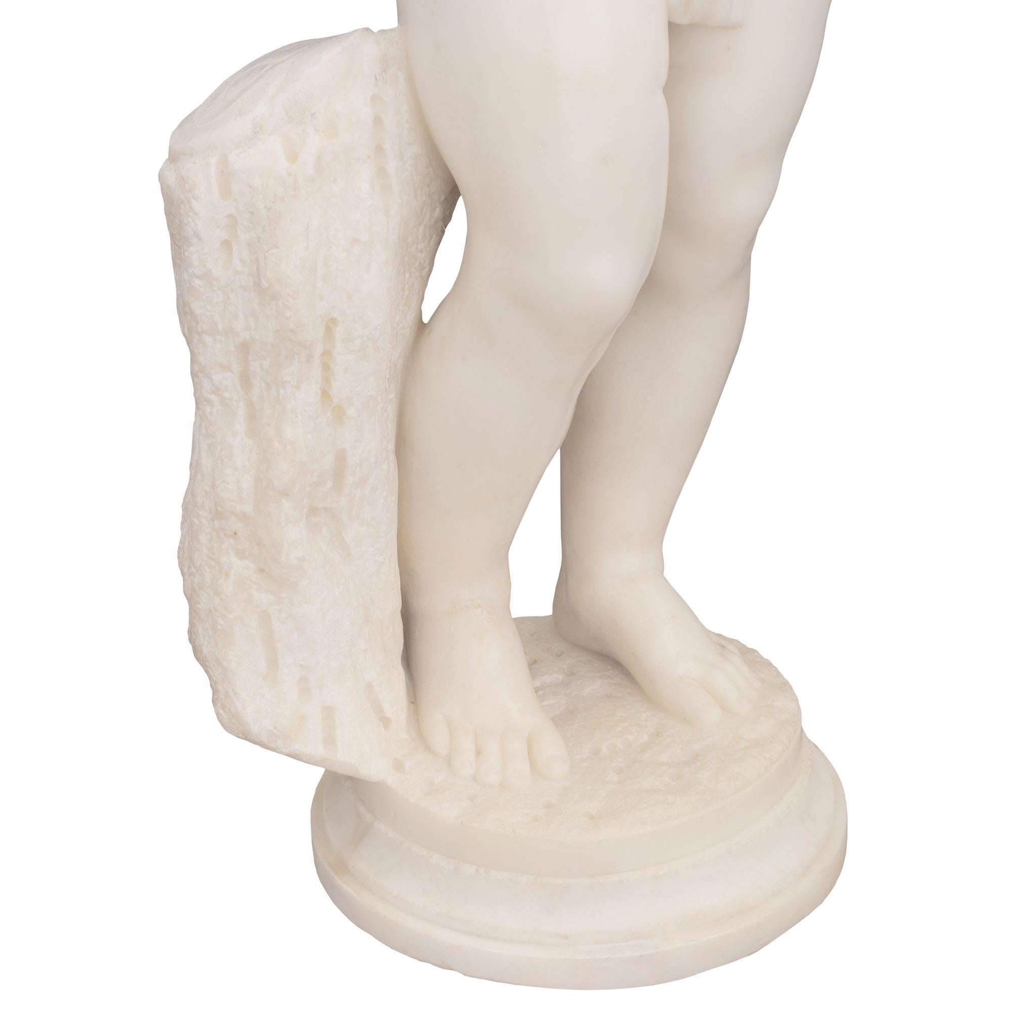 Pair of Italian 19th Century White Carrara Marble Statues For Sale 8