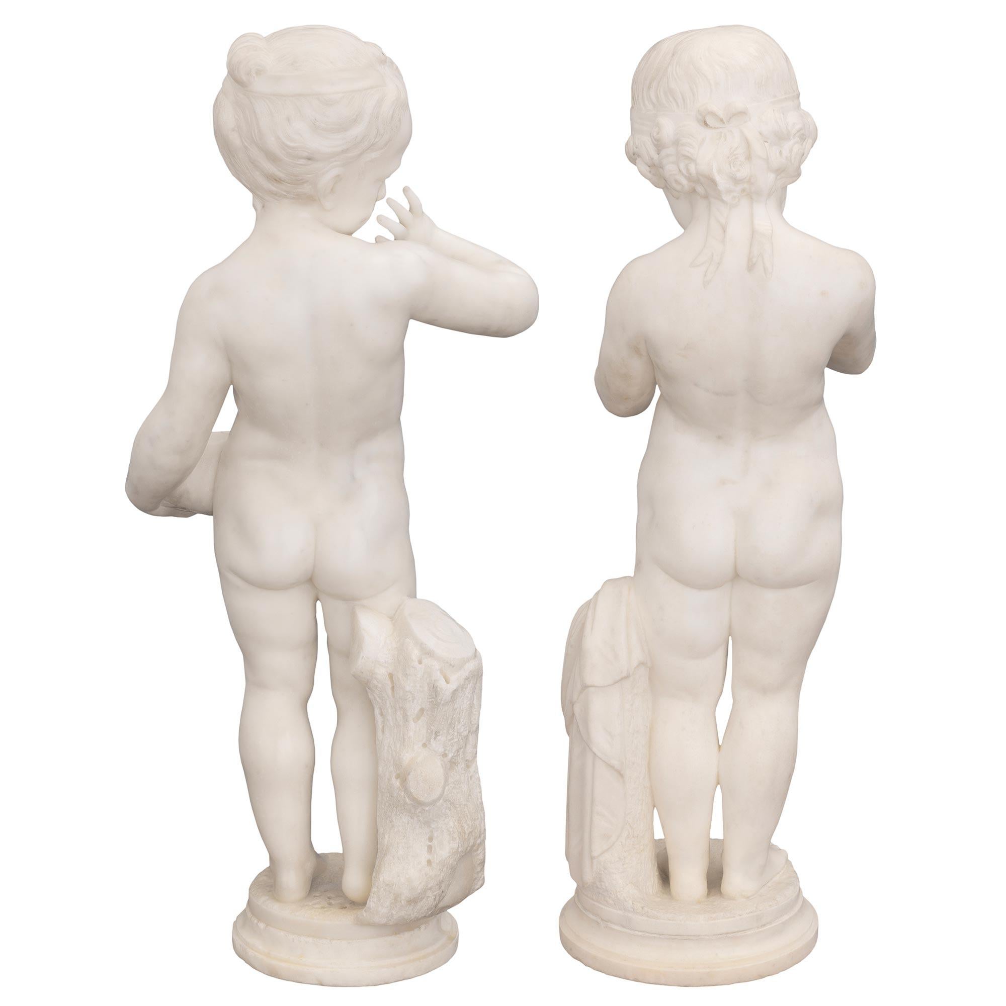 Pair of Italian 19th Century White Carrara Marble Statues For Sale 1