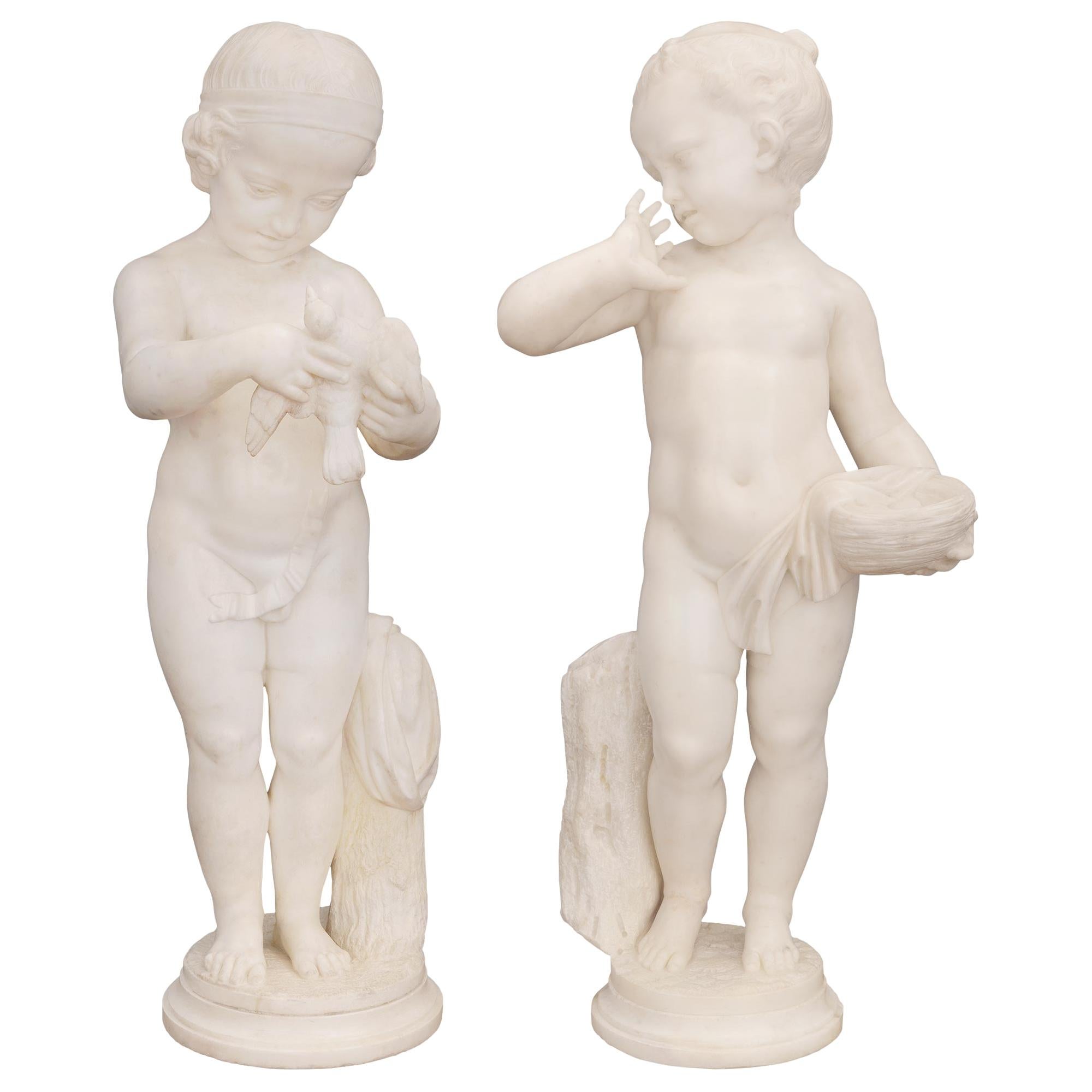 Pair of Italian 19th Century White Carrara Marble Statues For Sale