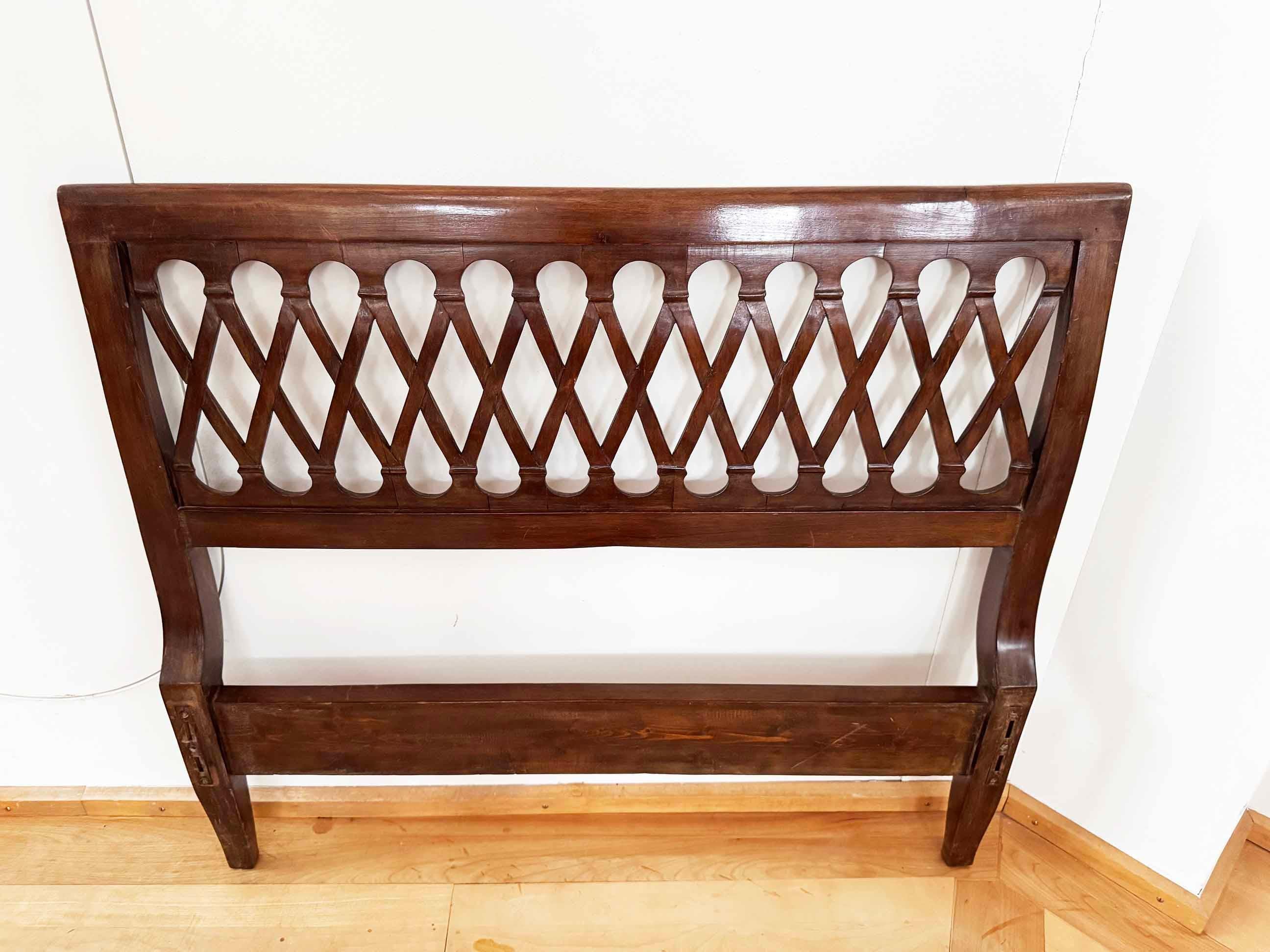 Pair of Italian 2 Twin / 1 King Bed frames in Walnut With Stunning Carved Detail For Sale 3