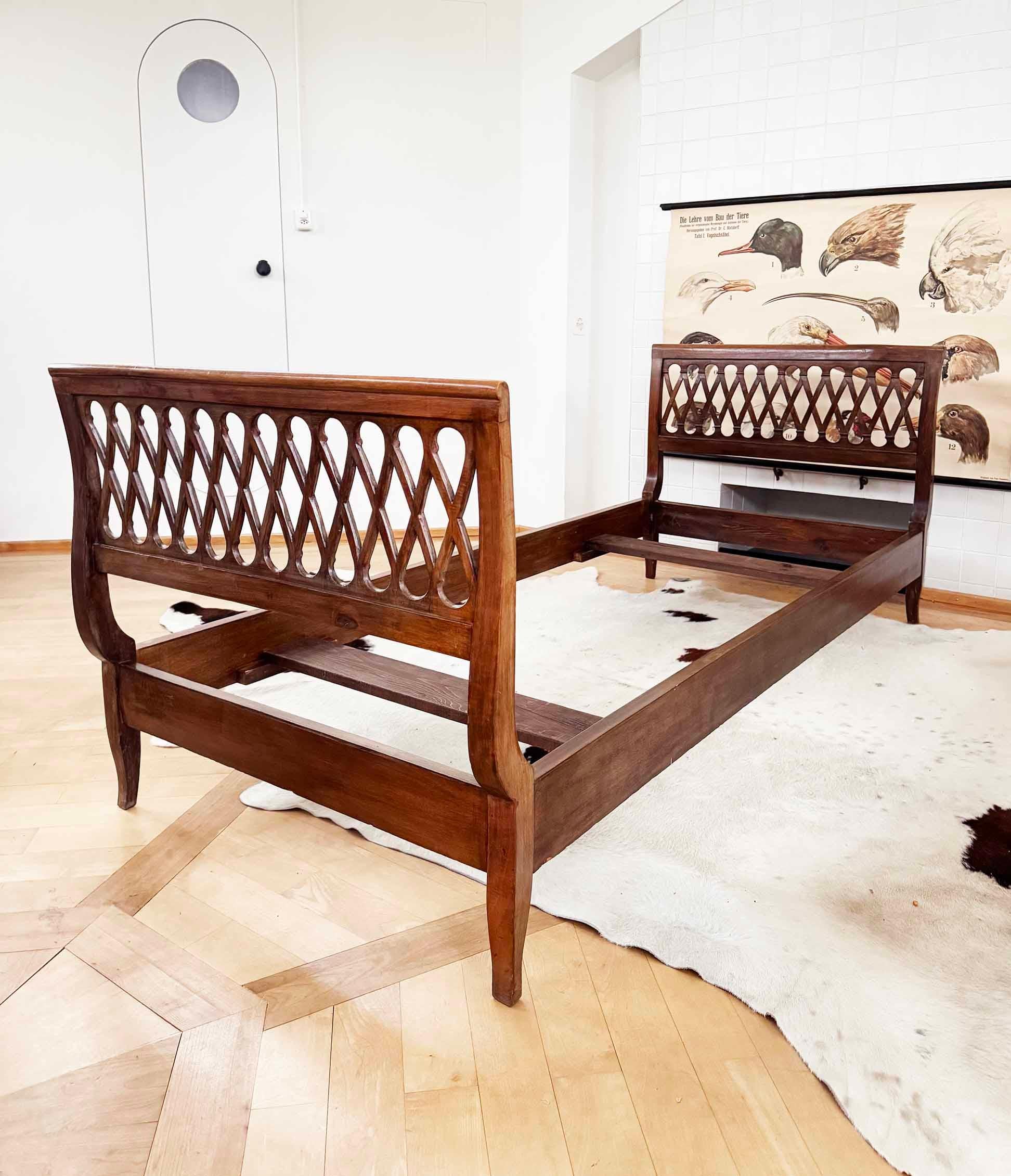 Pair of Italian 2 Twin / 1 King Bed frames in Walnut With Stunning Carved Detail For Sale 4
