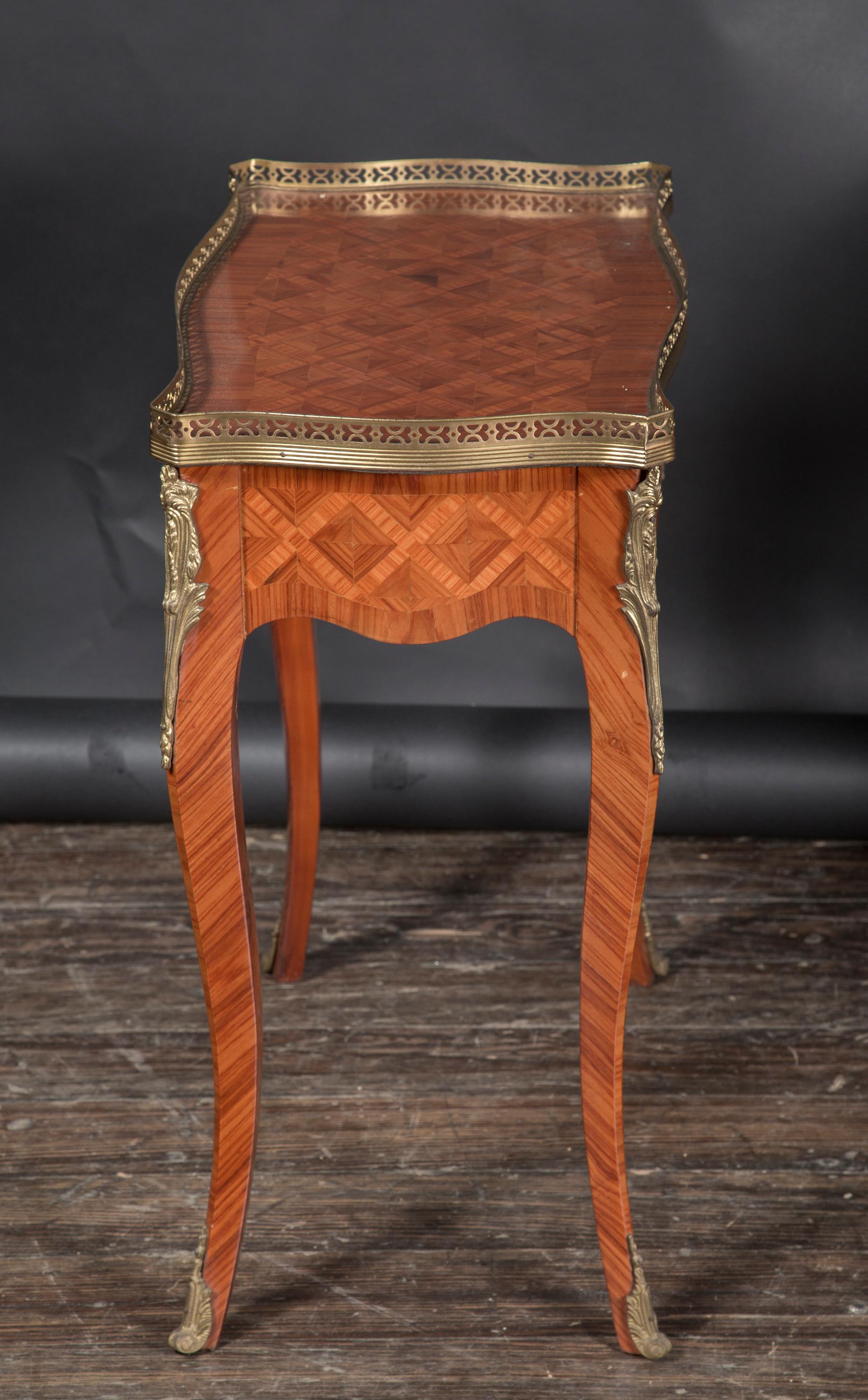 Pair of Italian 20th Century Louis XV Parquetry Tables For Sale 1