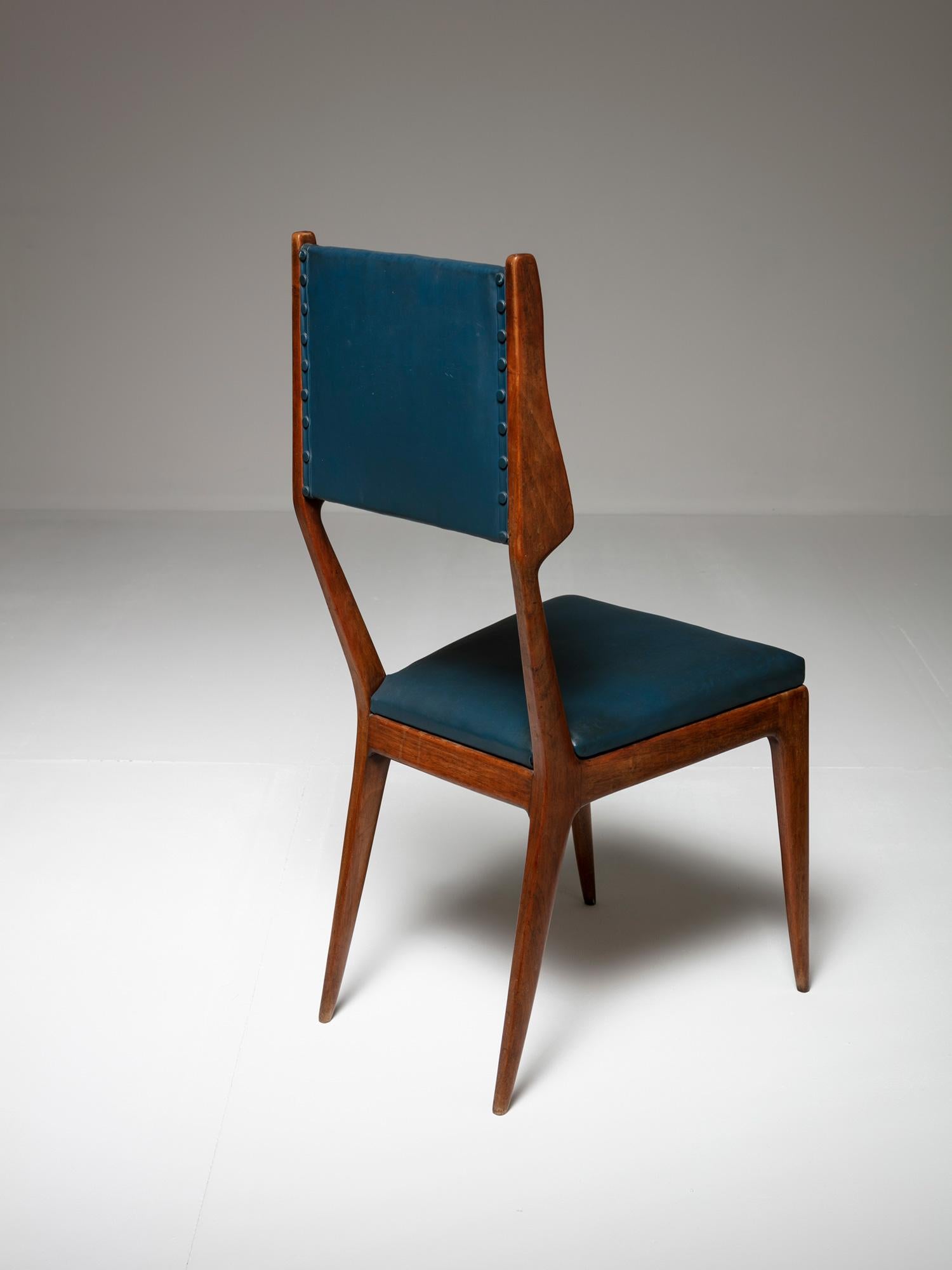 Pair of Italian 1960s Chairs 1