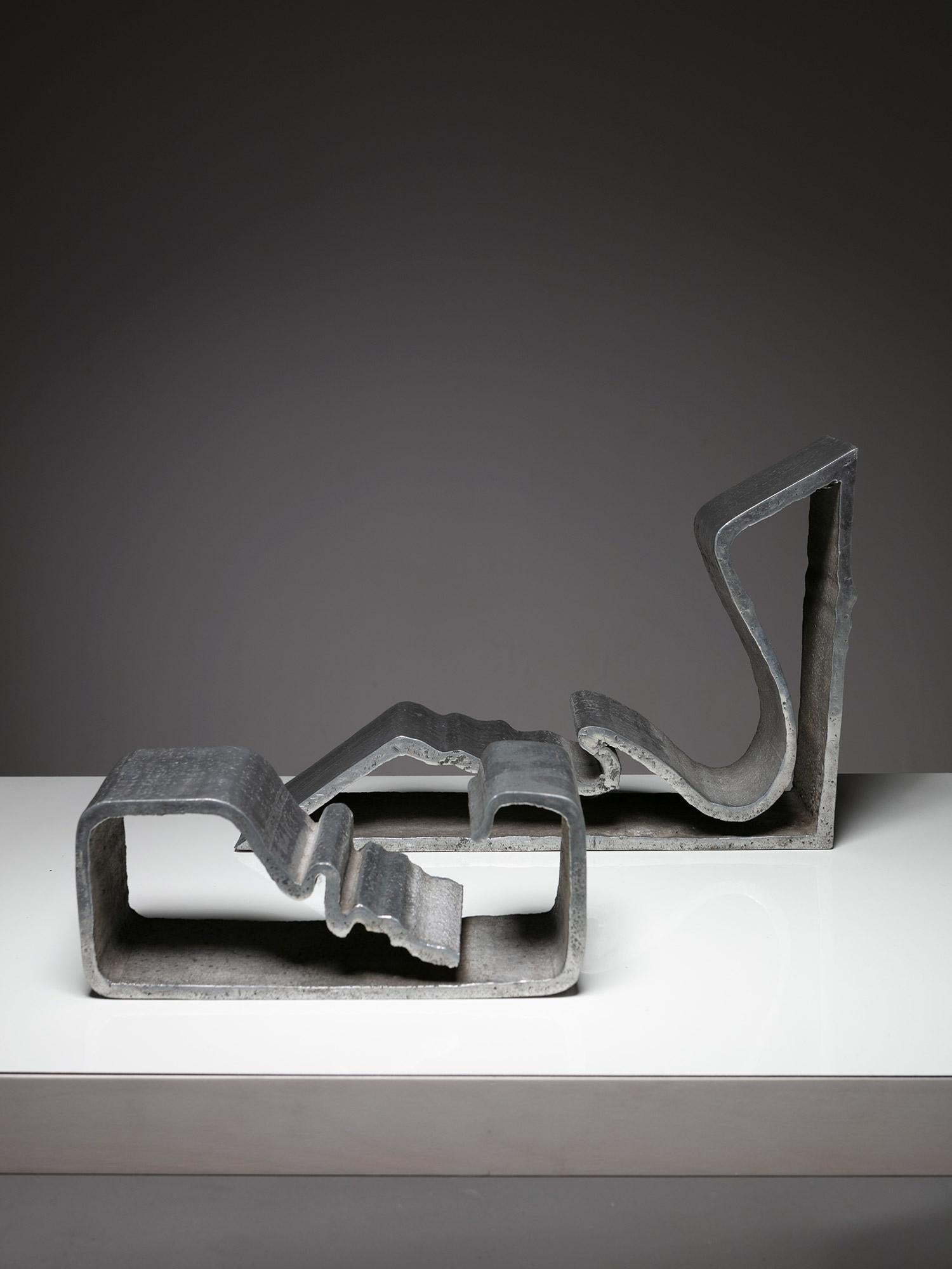 Pair of Free Form Cast Aluminum Abstract Sculptures, Italy, 1970s In Good Condition For Sale In Milan, IT