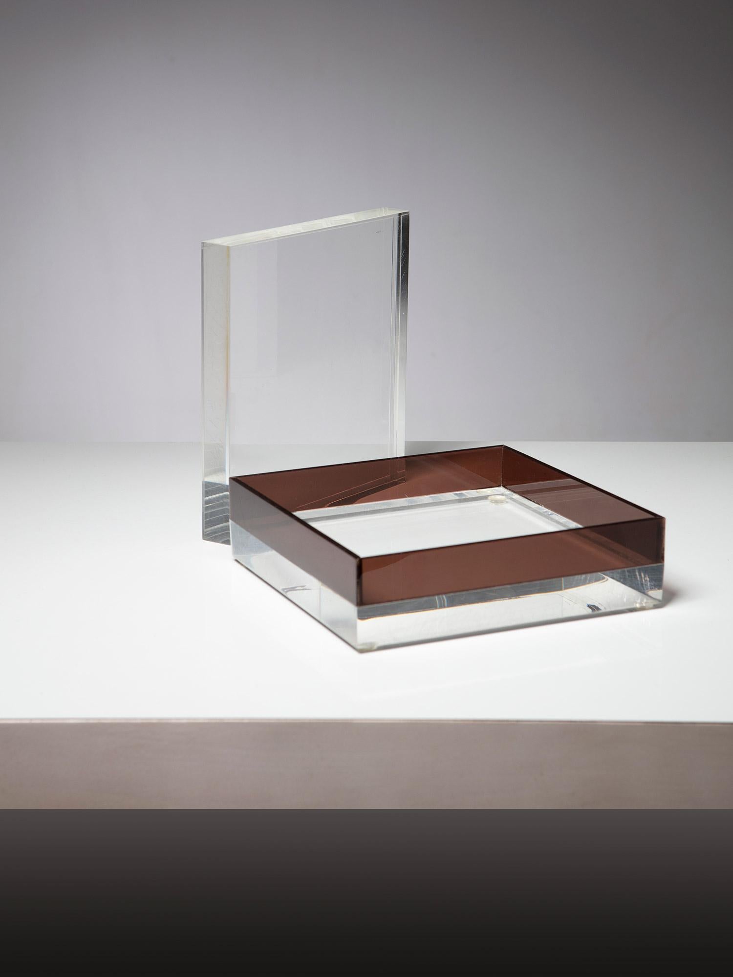 Metal Pair of Italian 70s Plexiglass Boxes in the style of Romeo Rega For Sale